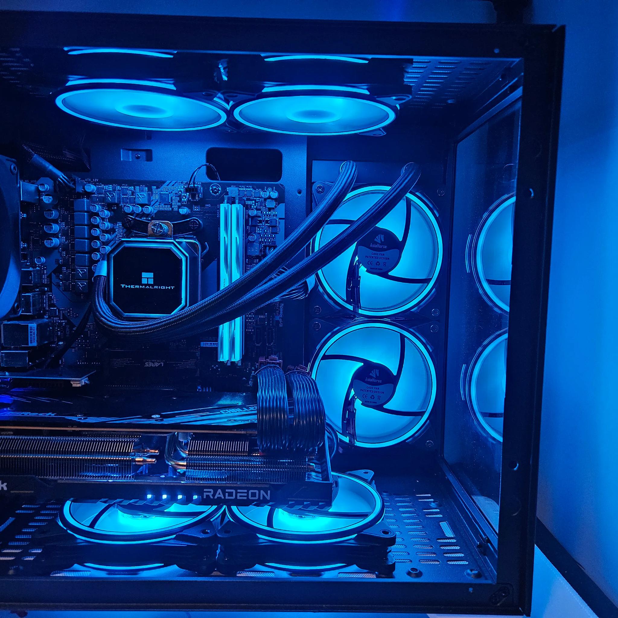 Demo unit sale! Liquid cooled Ryzen 9 7900x / 64GB DDR5 / 1TB SSD / RX 7800 XT 16GB