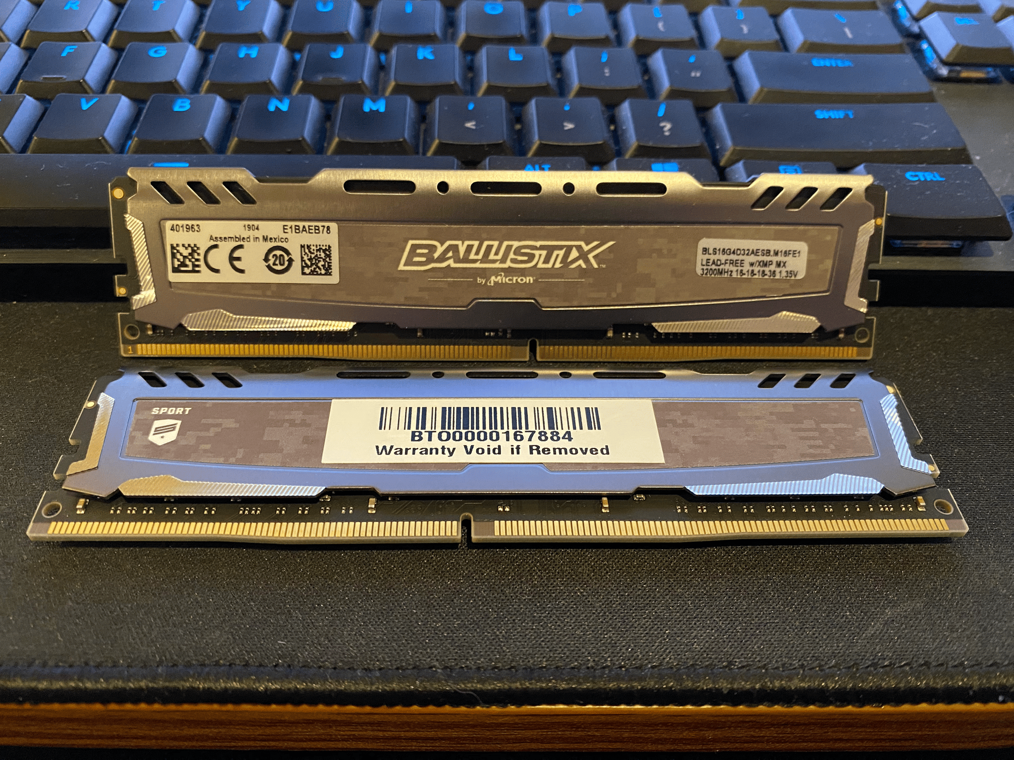 Crucial Ballistix Sport 32GB (2x16GB) DDR4-3200 CL16 Kit