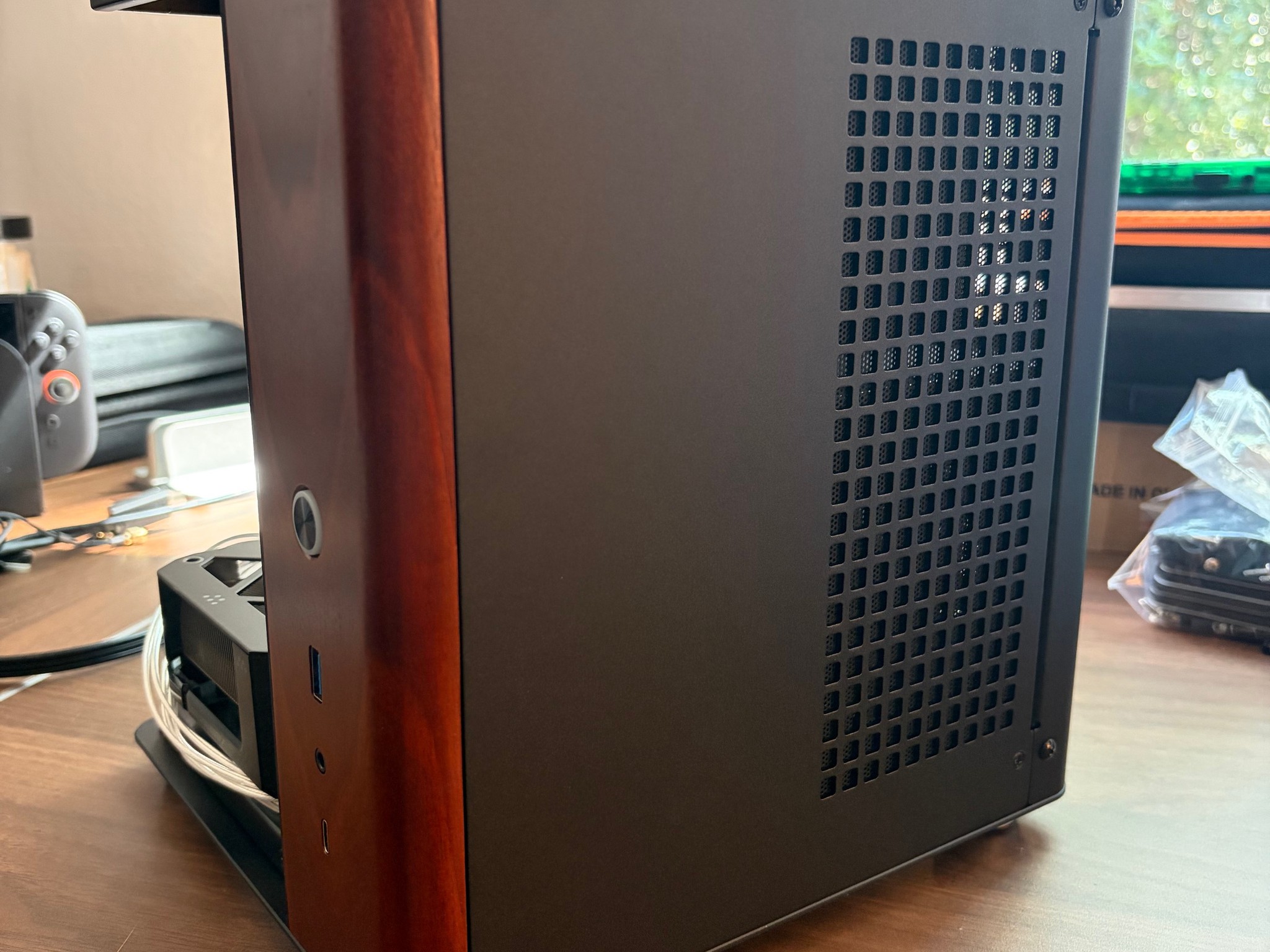 Powerful & Compact Gaming PC/Workstation: 5900x with 64GB RAM
