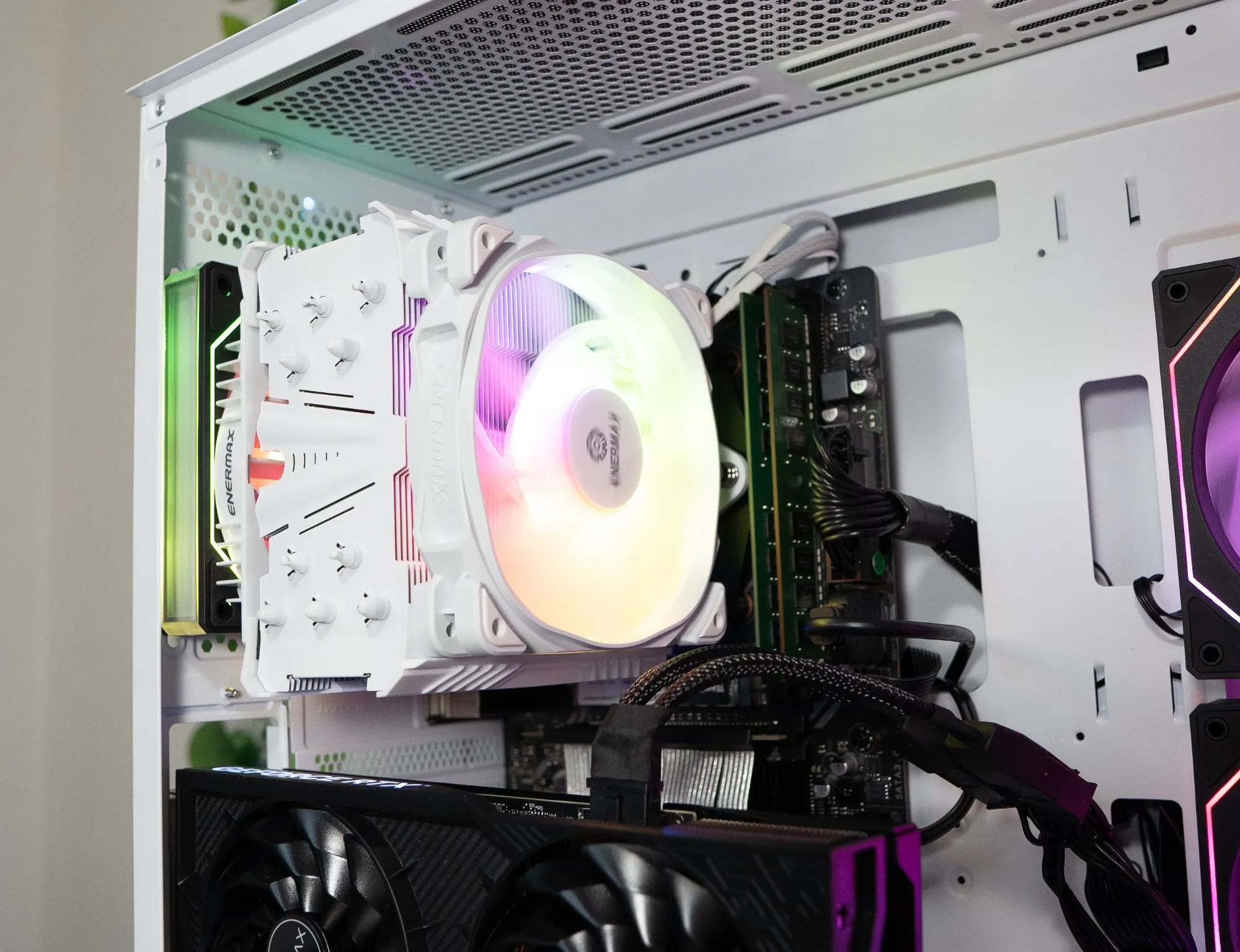 🌠🌠 | GALAX RTX 4070 Super 12GB | RYZEN 9 5900X | 32GB DDR4 RAM | 1TB M.2 SSD + 1TB HDD