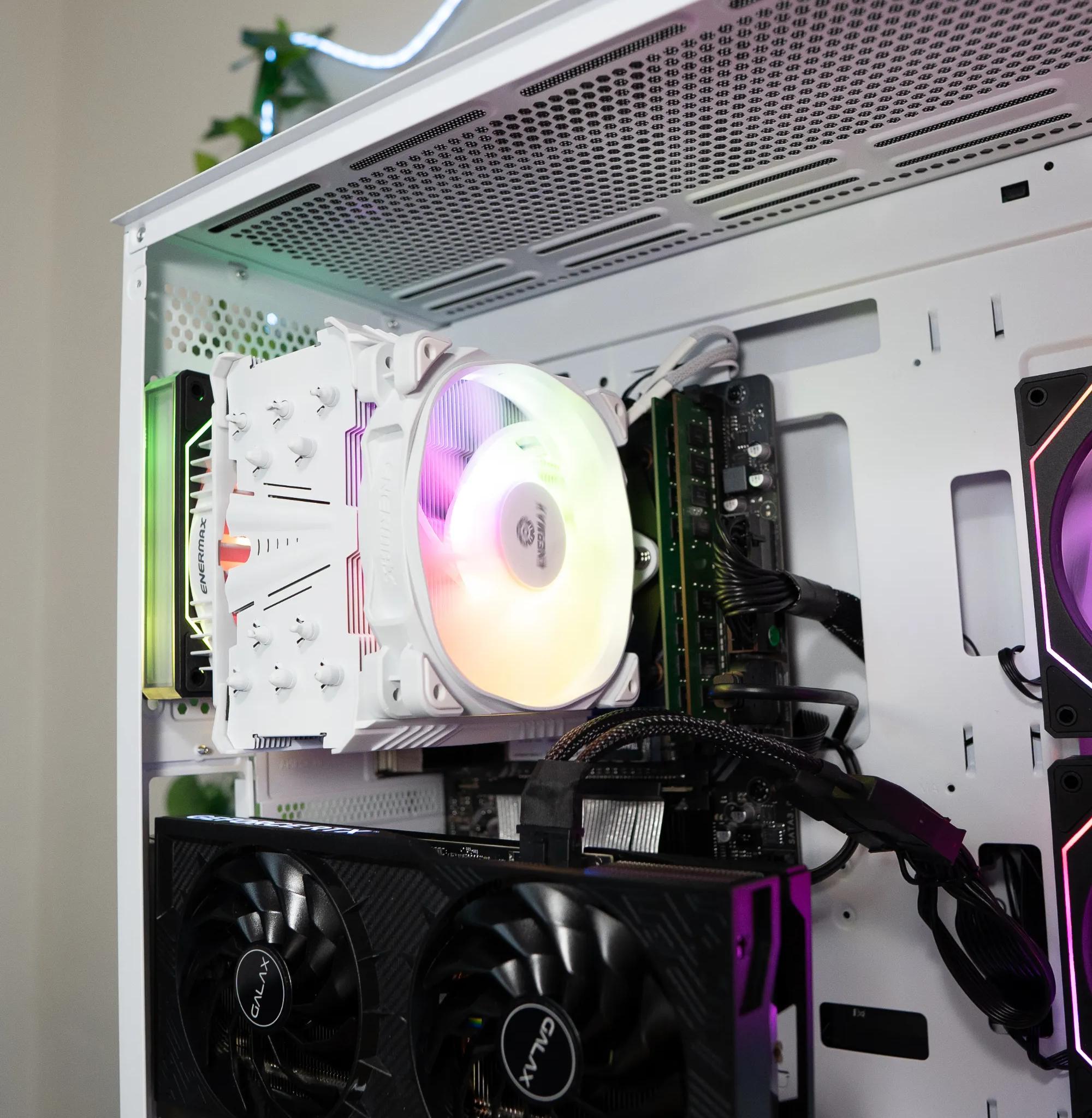 🌠🌠 | GALAX RTX 4070 Super 12GB | RYZEN 9 5900X | 32GB DDR4 RAM | 1TB M.2 SSD + 1TB HDD