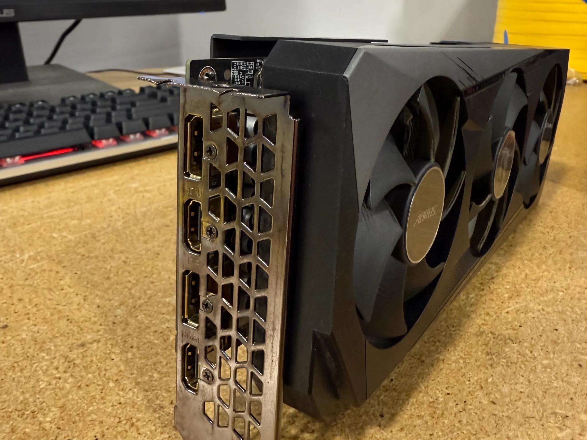 GIGABYTE AORUS GeForce RTX 3060 Ti Elite 8G (REV2.0) Graphics Card