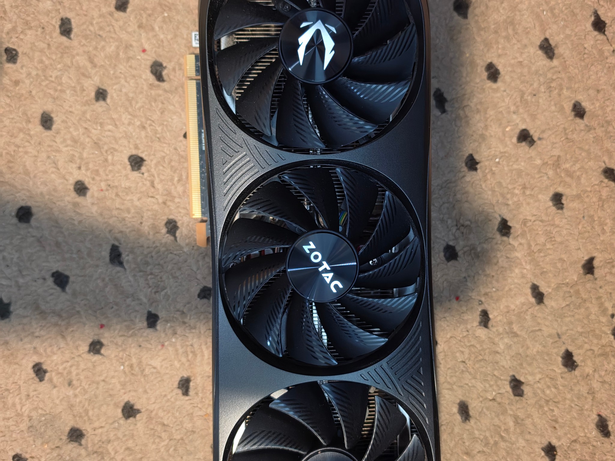 Zotac NVIDIA GeForce RTX 4080 SUPER AMP RGB Overclocked 16GB GDDR6X-Used, in good condition