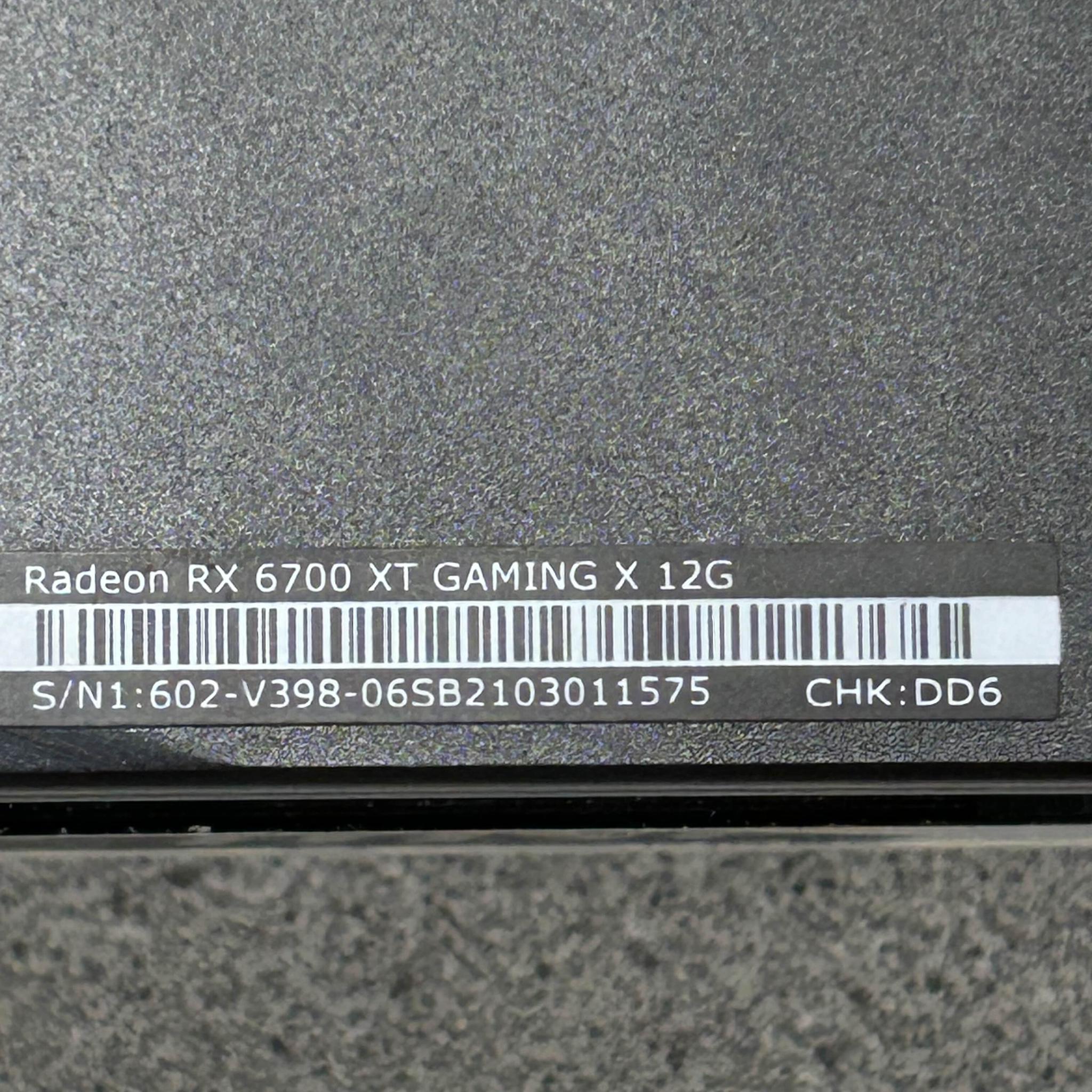 *READ DESC OVERHEATING ISSUE BUT WORKS* RX 6700XT