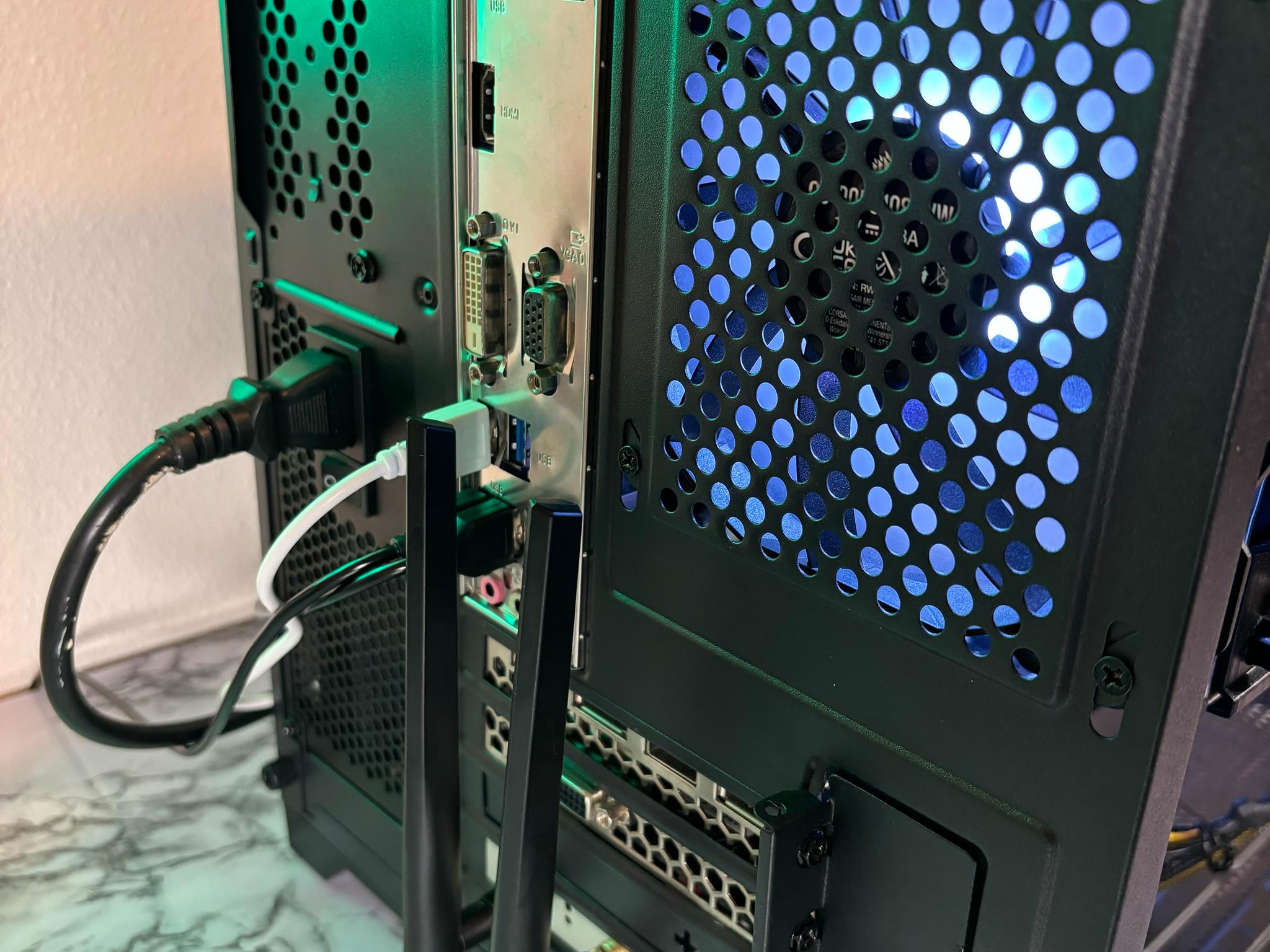 Black RGB Gaming PC | i7-4770* + GTX 1060 6GB + 16GB RAM | WiFi INCLUDED