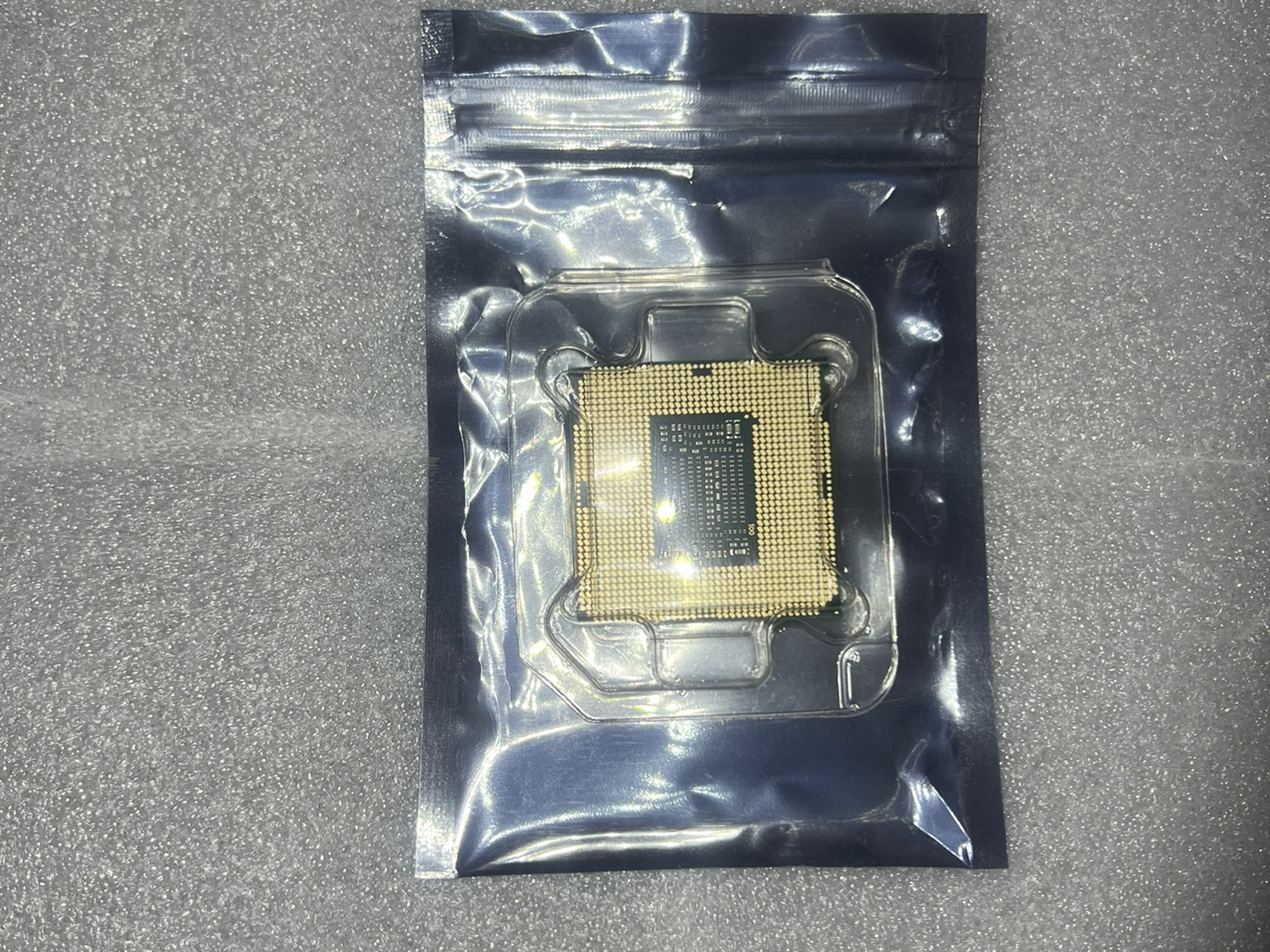Intel i5 8400