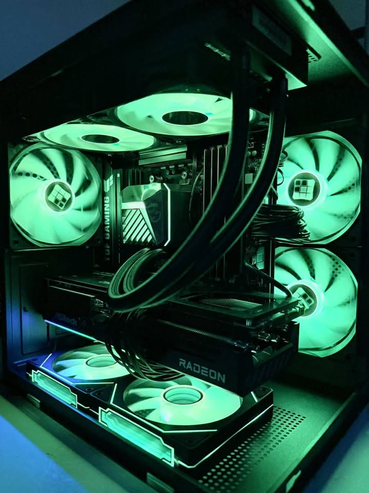 🔥Ryzen 9 7900X | RX 9070 XT | 32GB DDR5 |  "AMD Spectral Elite" - Gaming PC 🔥