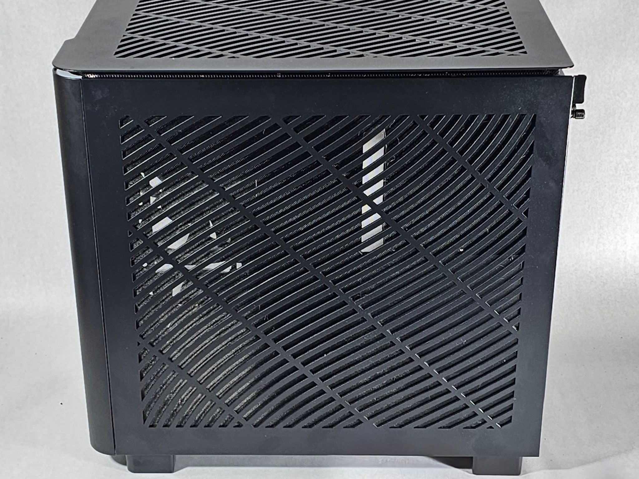 Montech PC Case with Tempered Glass and Front Mesh