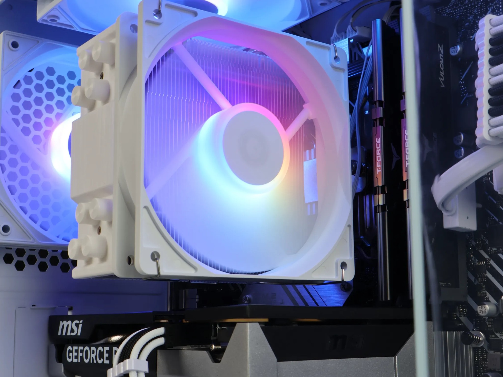 ⚪️ Intel Core i7 12700K/RTX 5060 Gaming PC ⚪️