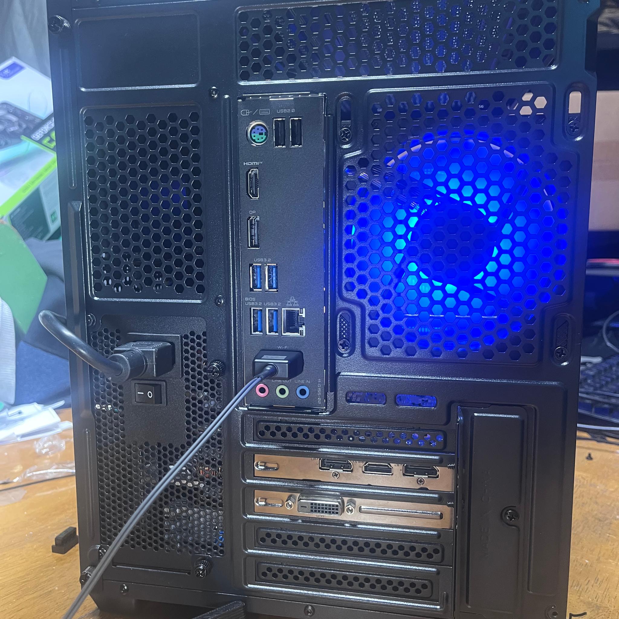 RTX 2060 | Ryzen 5 5500 | 16GB RAM | Gaming PC