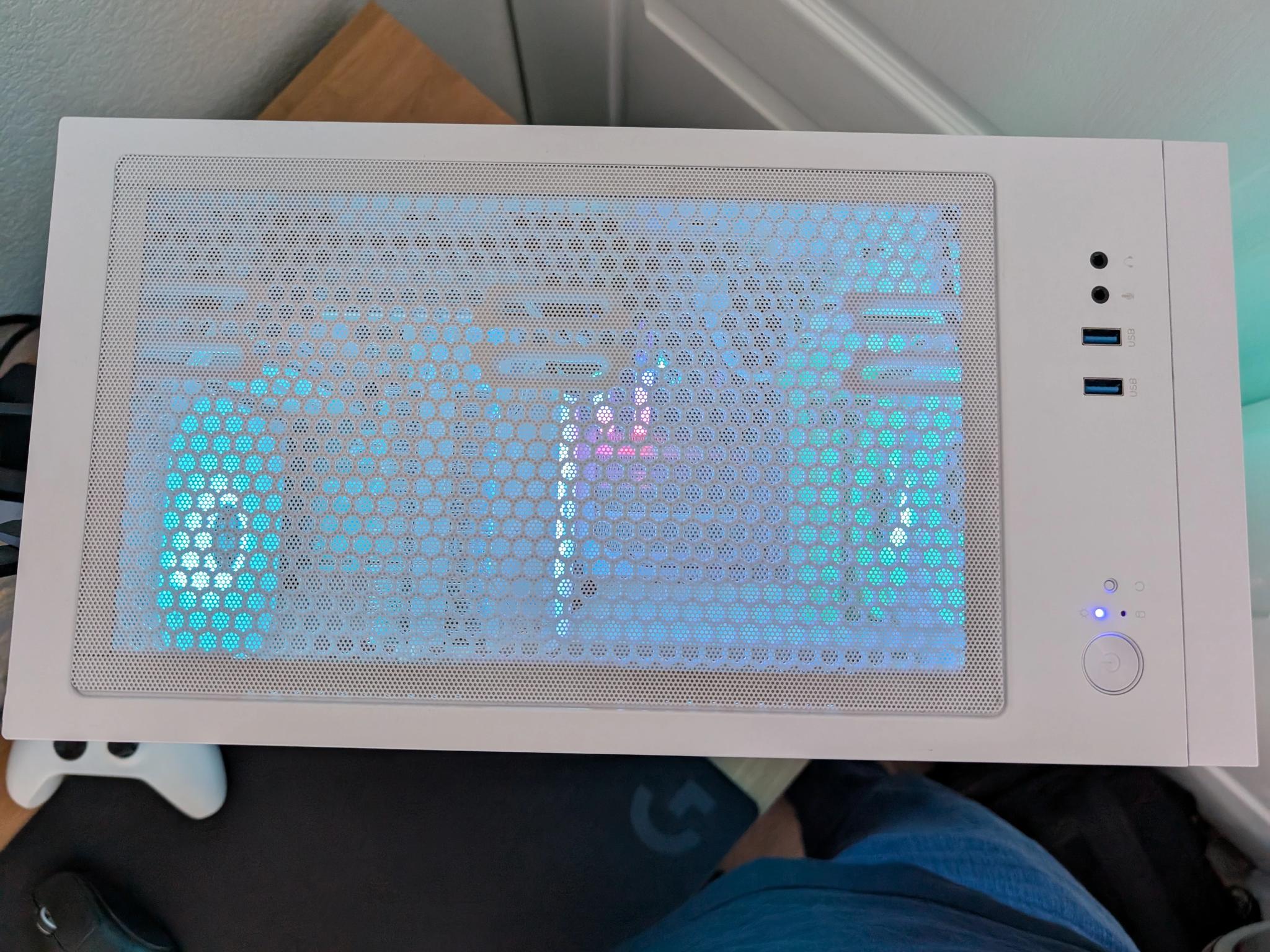 RTX 4060 TI 8 GB VRAM | Intel Core i5 12600KF | 32 GB DDR5 RAM | 1 TB NVMe | Wi-Fi | Gaming PC