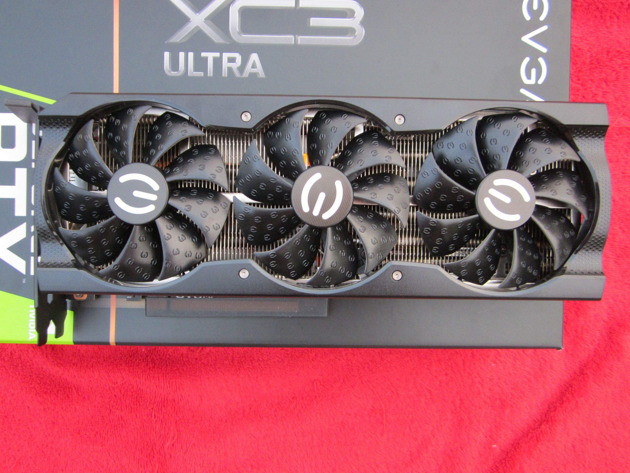 EVGA GeForce RTX 3080 XC3 ULTRA GAMING, 10G-P5-3885-KH, 10GB GDDR6X, ARGB LED, Metal Backplate