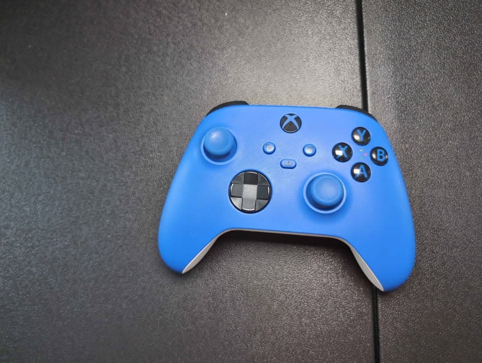 Xbox One X 1TB With Controller | Great Condition