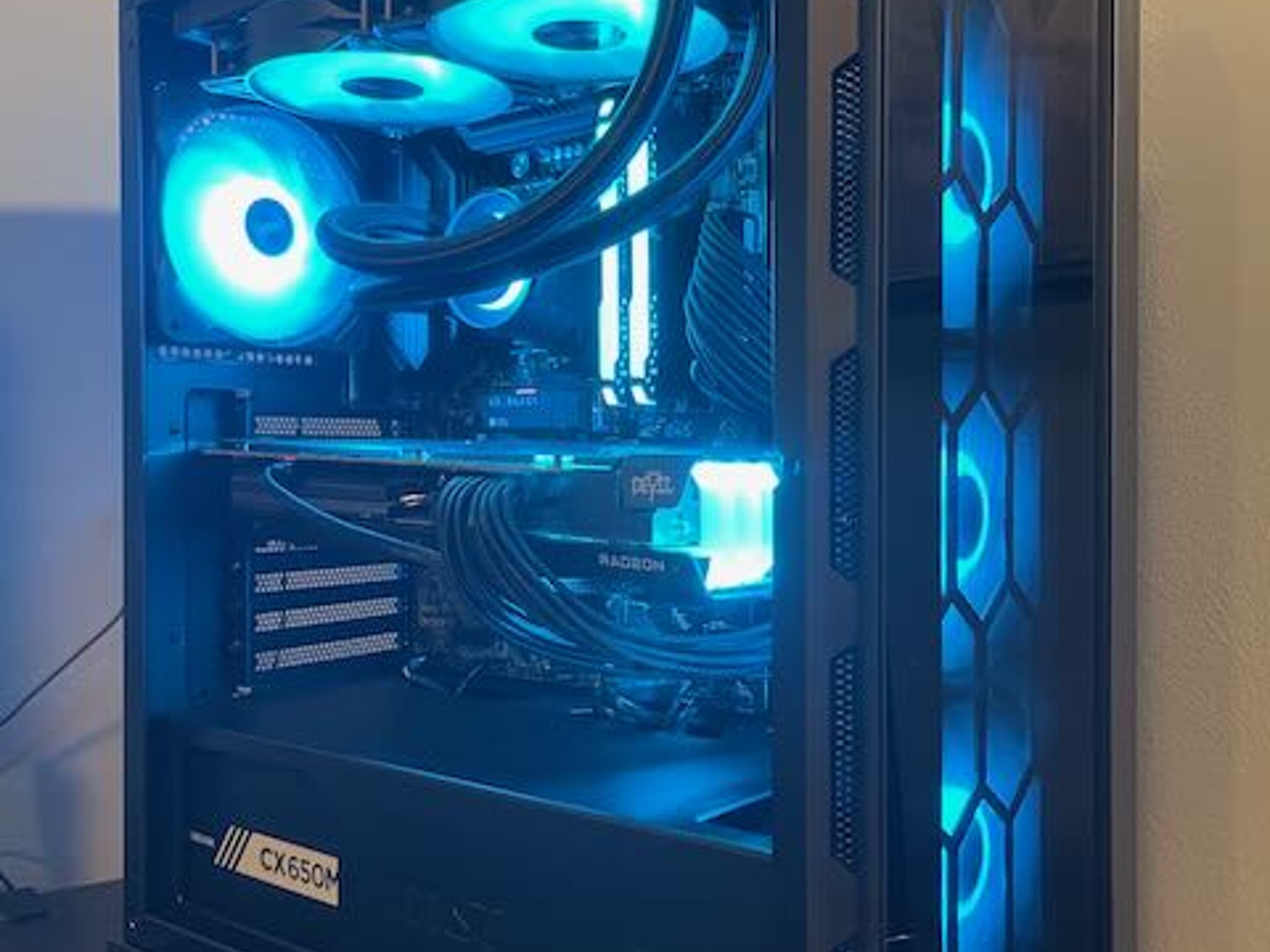 Shadow Fury! Gaming PC w/ Ryzen 5 5600X, RX 6700 XT, 32 GB DDR4, 1 TB NVMe, and lots of RGB