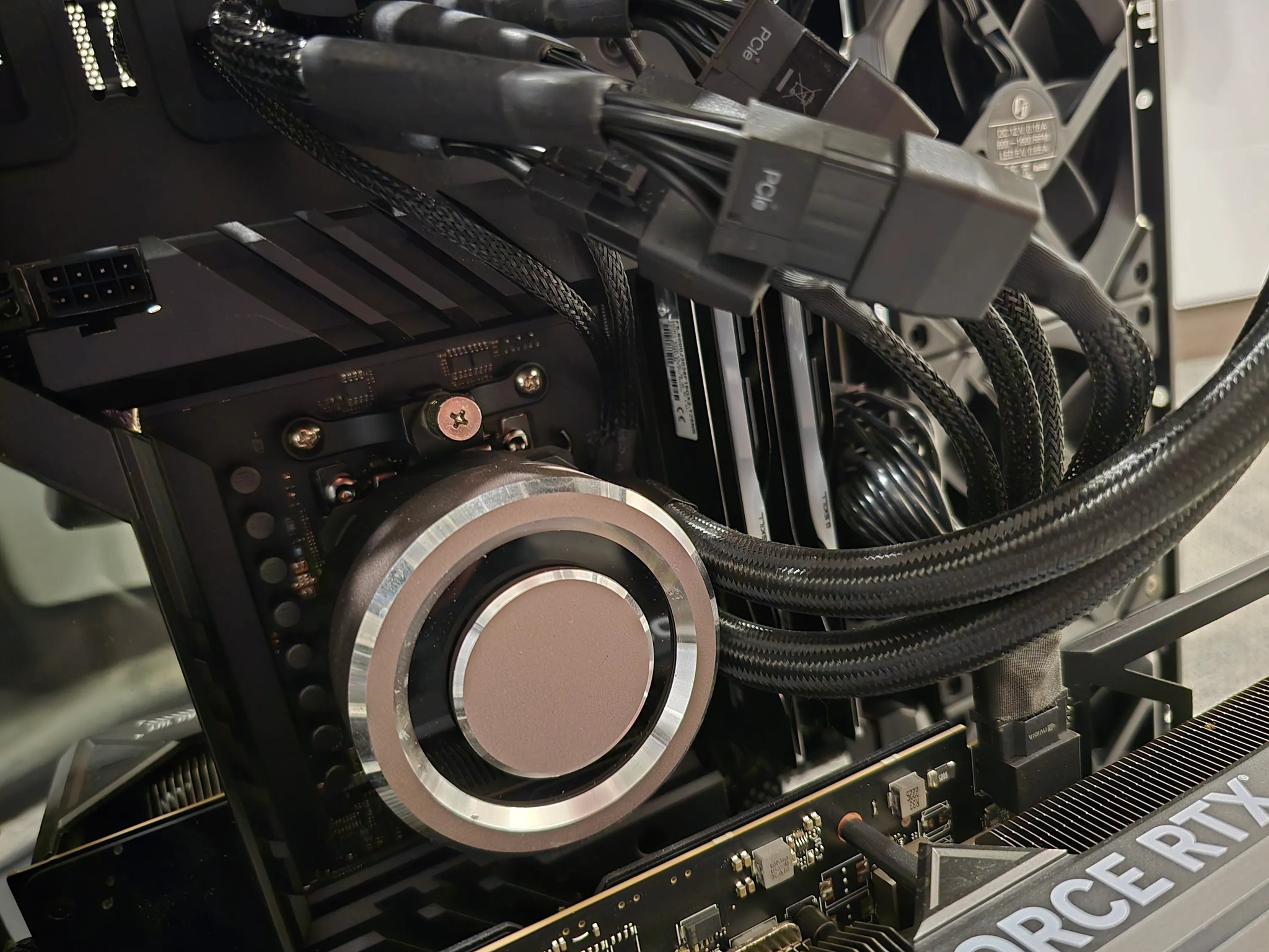 AMD Ryzen 9 7950x RTX 4090 Desktop Gaming PC