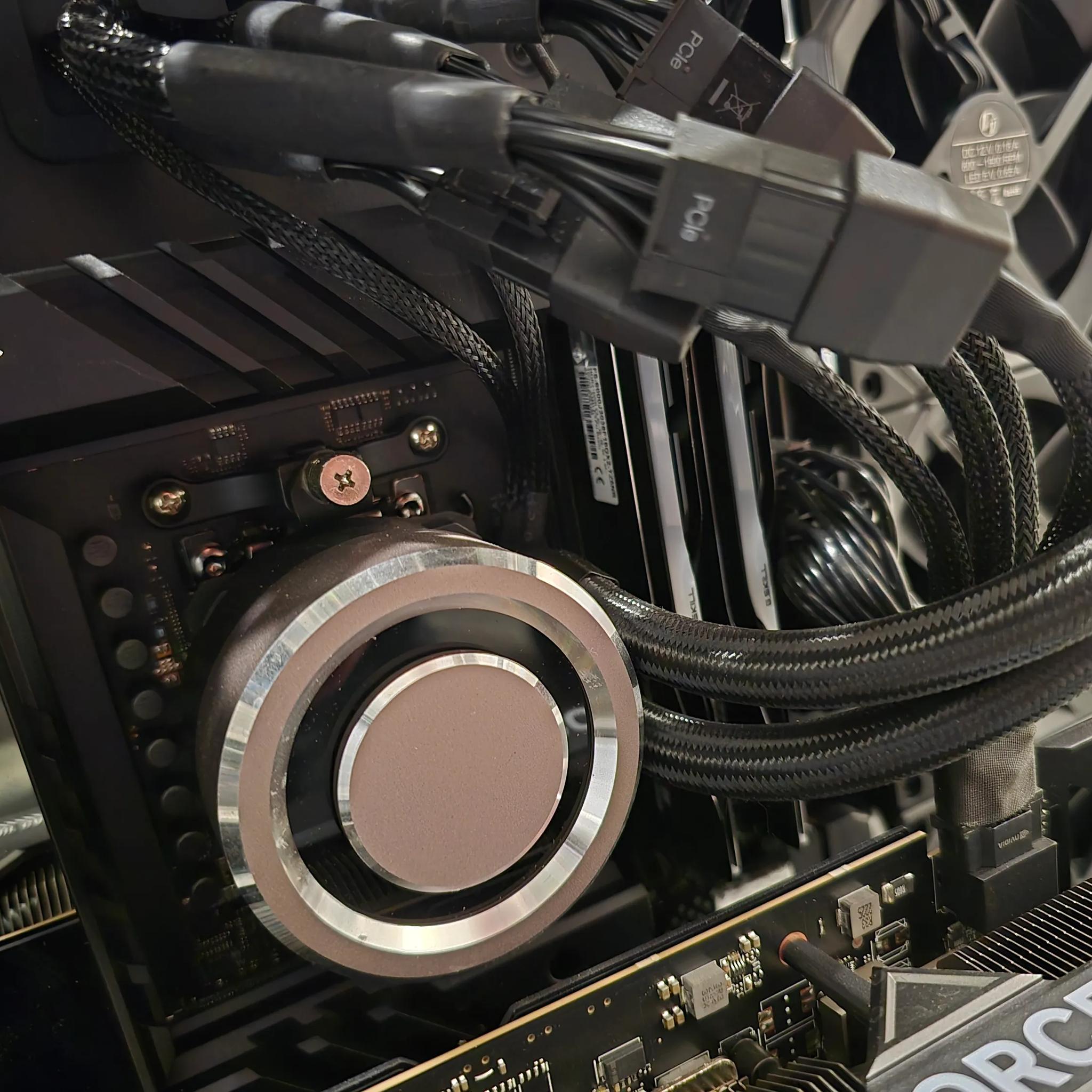 AMD Ryzen 9 7950x RTX 4090 Desktop Gaming PC