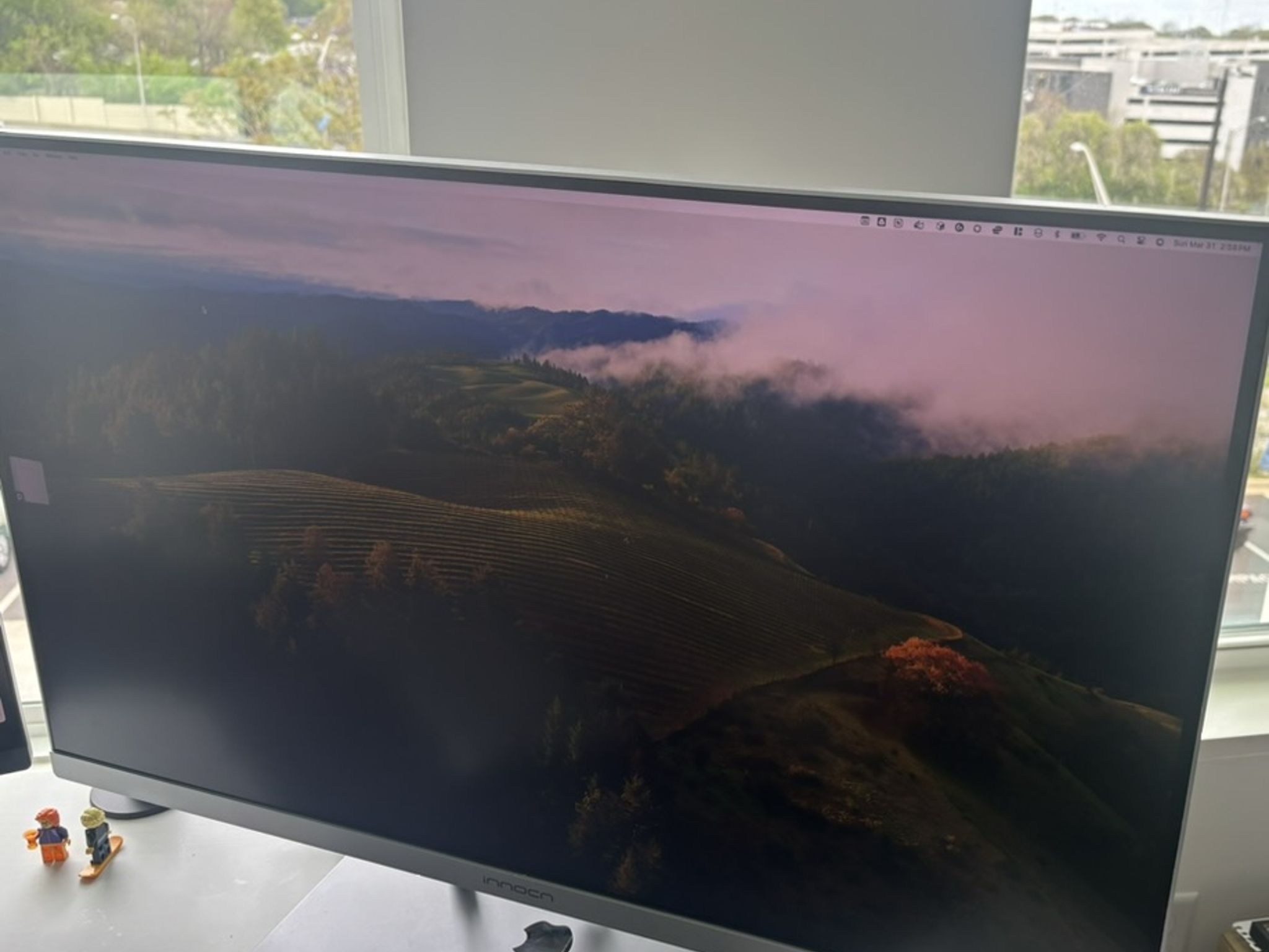32" Mini LED 4K UHD Gaming Monitor 144Hz 1ms HDR1000 HDMI 2.1 Monitor