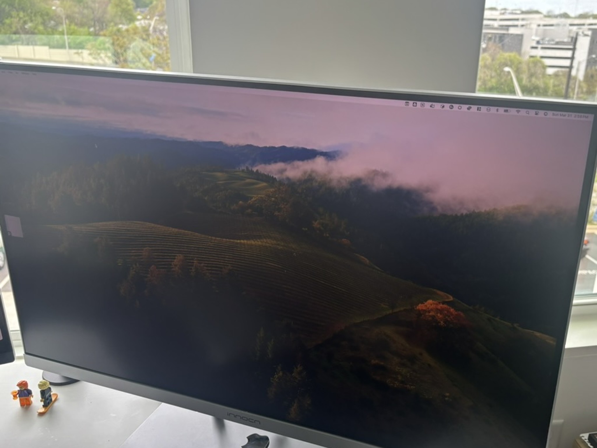 32" Mini LED 4K UHD Gaming Monitor 144Hz 1ms HDR1000 HDMI 2.1 Monitor