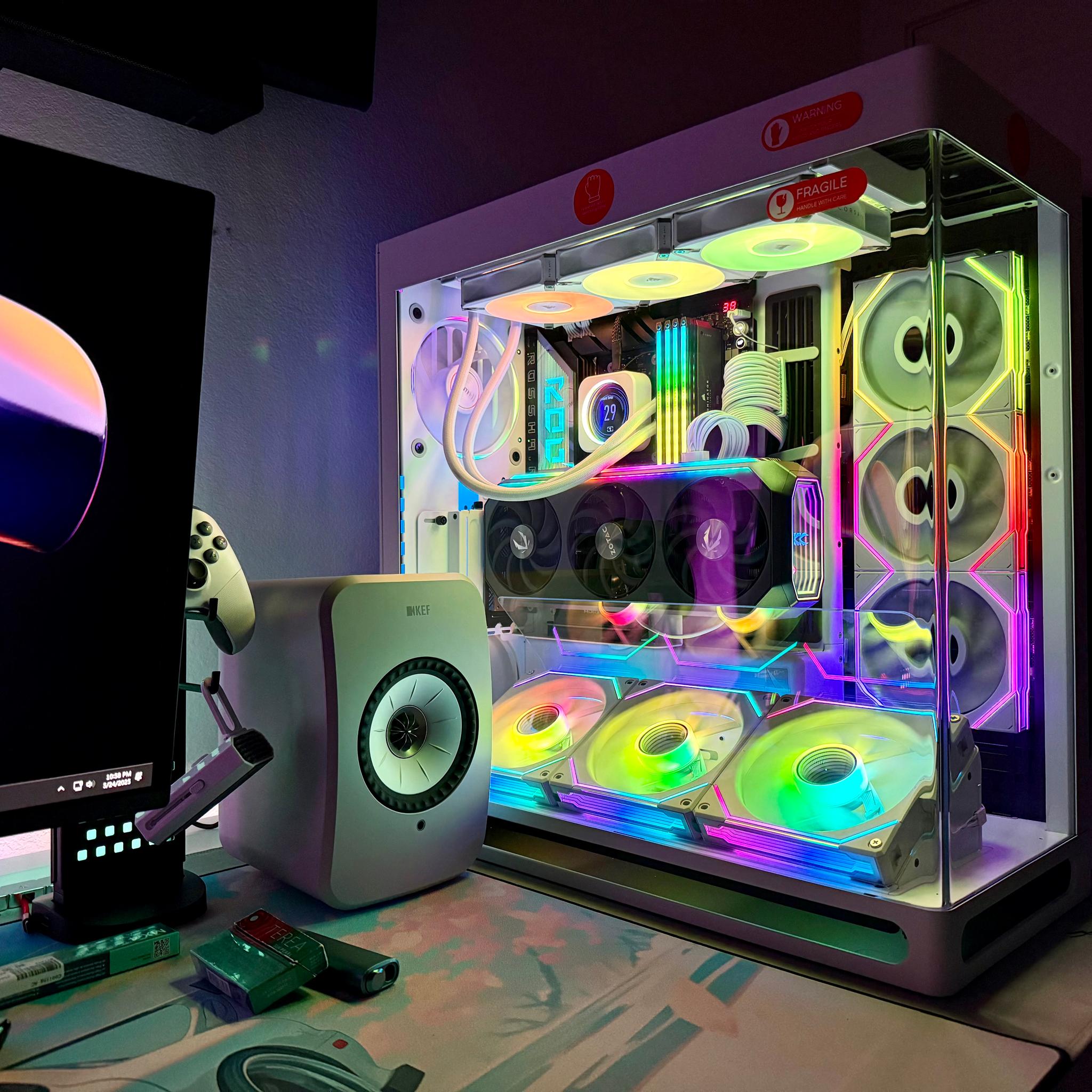 HAVN HS 420 VGPU with Lian-Li Fan kit X2
