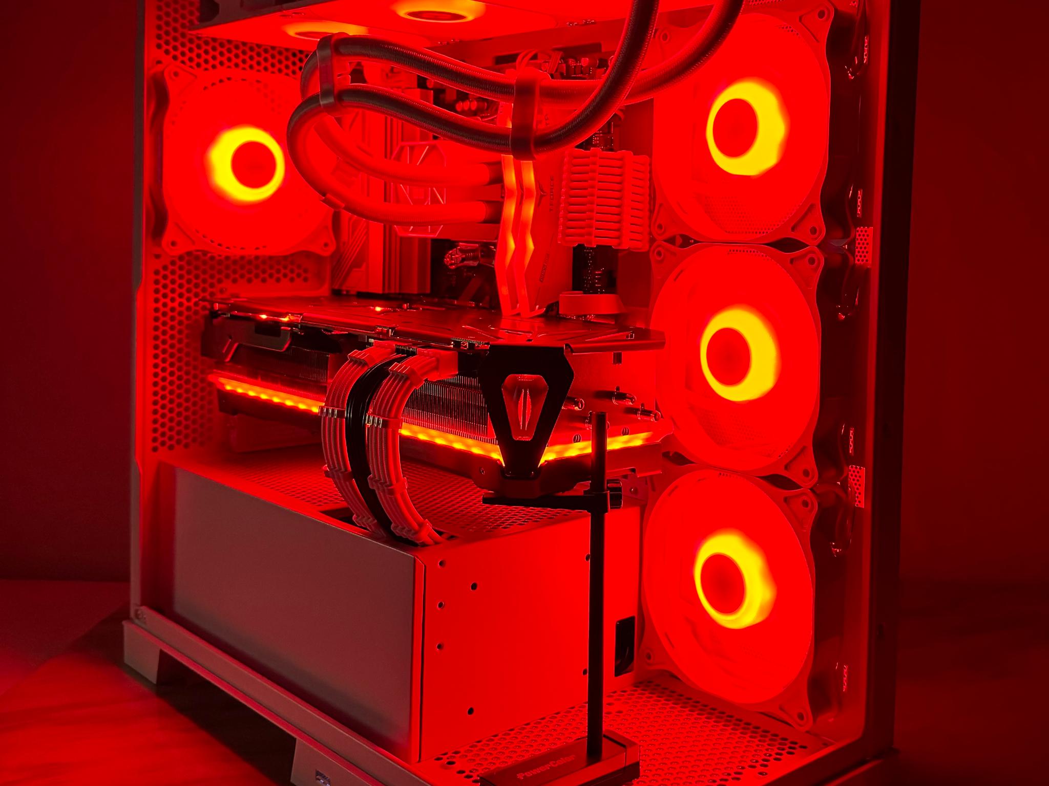 ⬜️⚫️Ultimate 4K/1440p Gaming workstation◻️Rx 7900 XTX◻️Ryzen 7 8700F ◻️W11 pro◻️32gb Ram◽️1Tb ⚫️⬜️