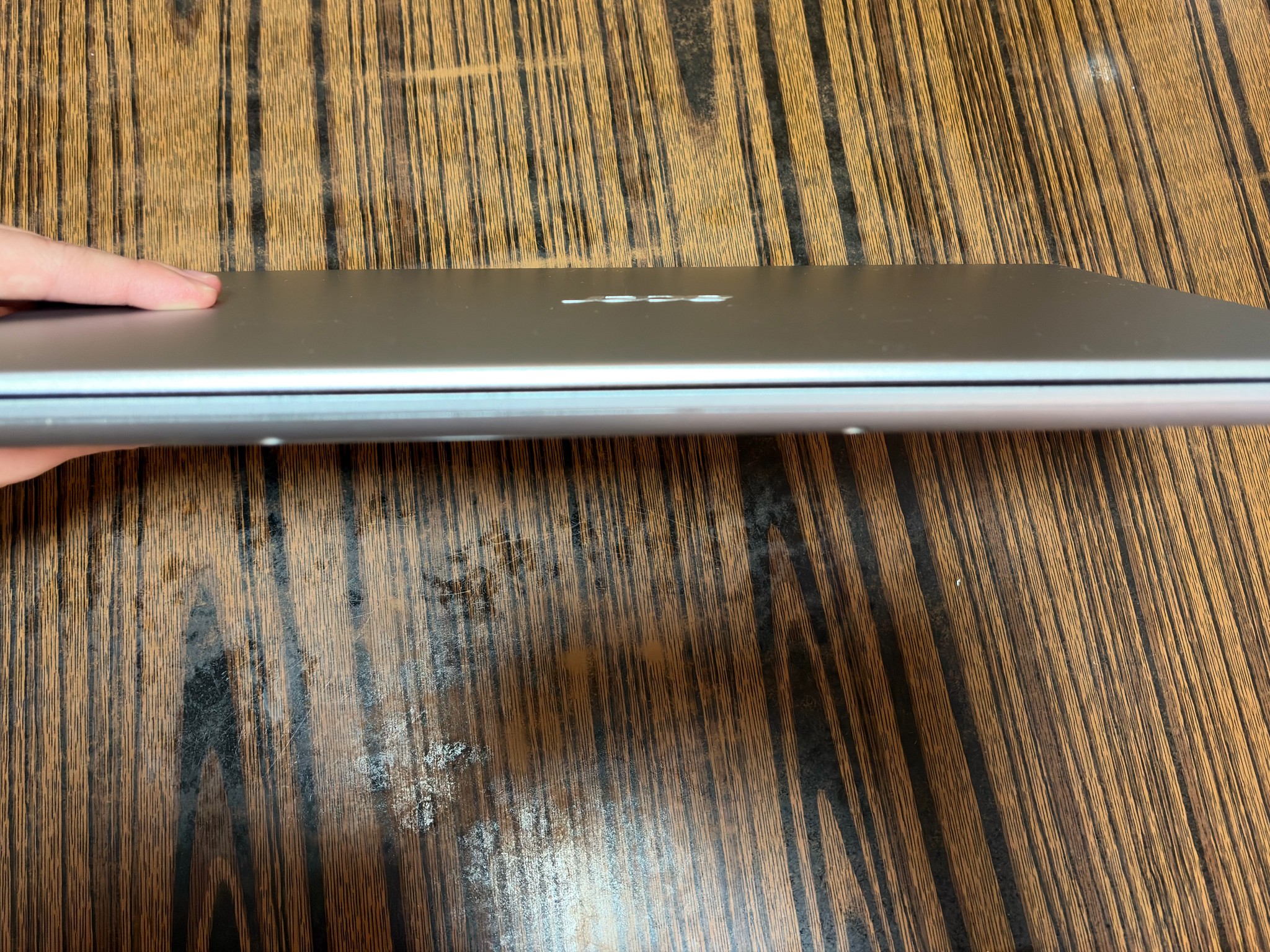 Acer Aspire 5 Silver 15.6" Laptop with 1080p display, AMD Ryzen 7 5700U, 8GB DDR4, 512GB NVMe SSD