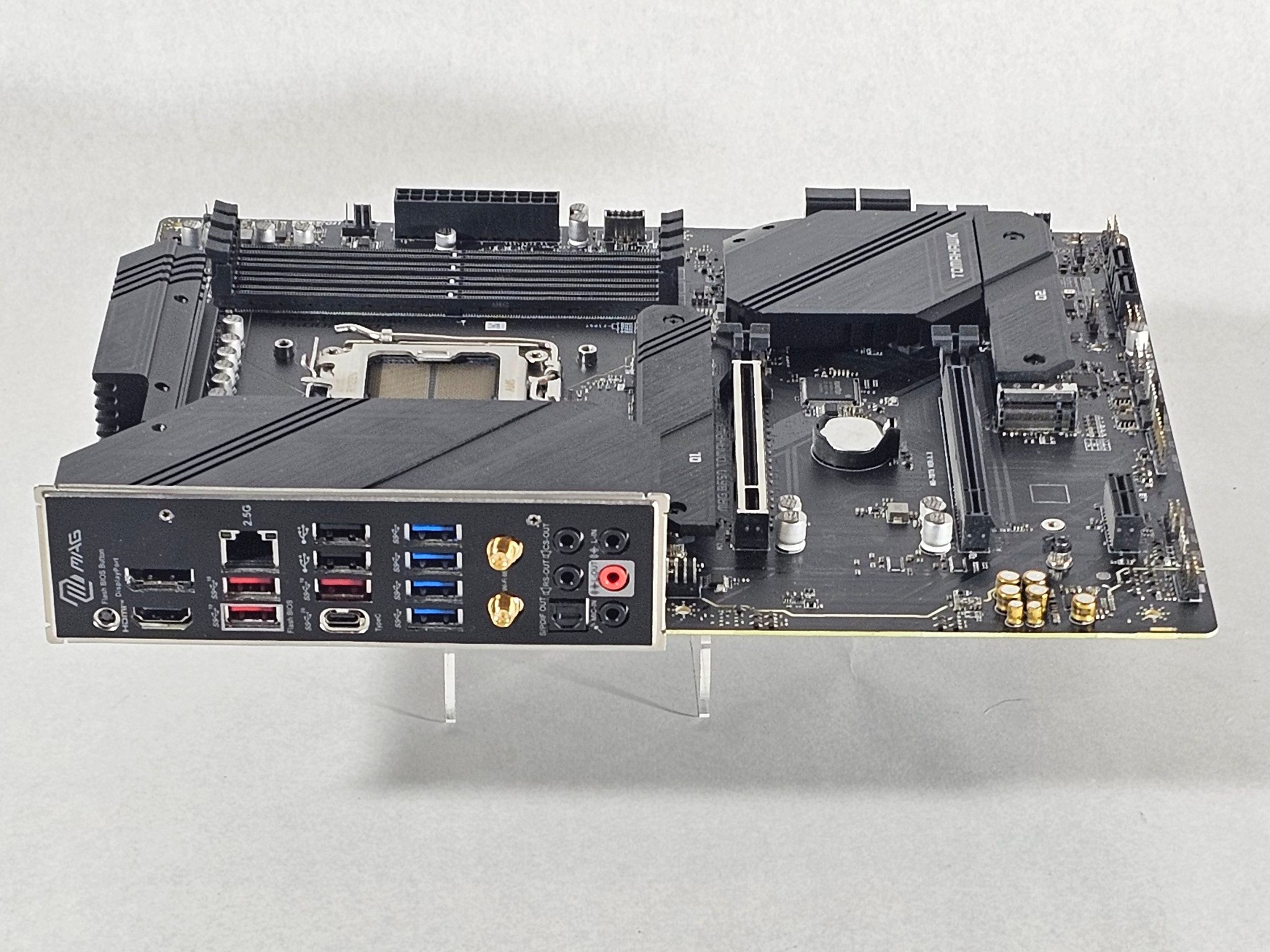 MSI MAG B650 Tomahawk WiFi AMD AM5 DDR5 ATX motherboard