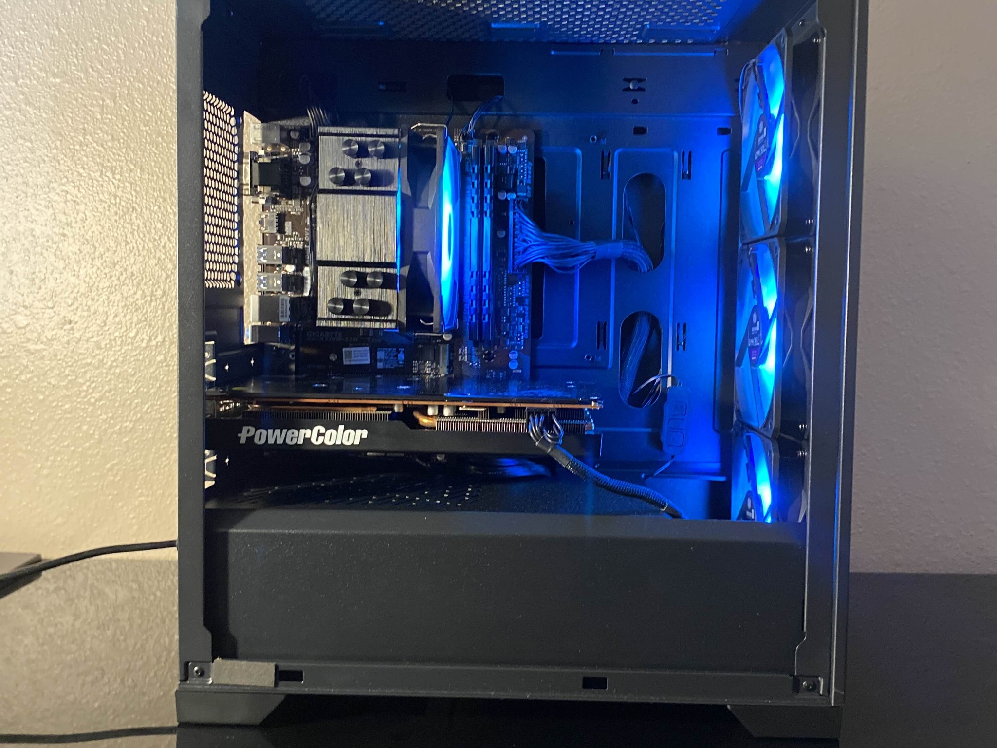 BUDGET GAMING PC |RYZEN 5 2600X| RX 5600XT| 16GB DDR4 RAM