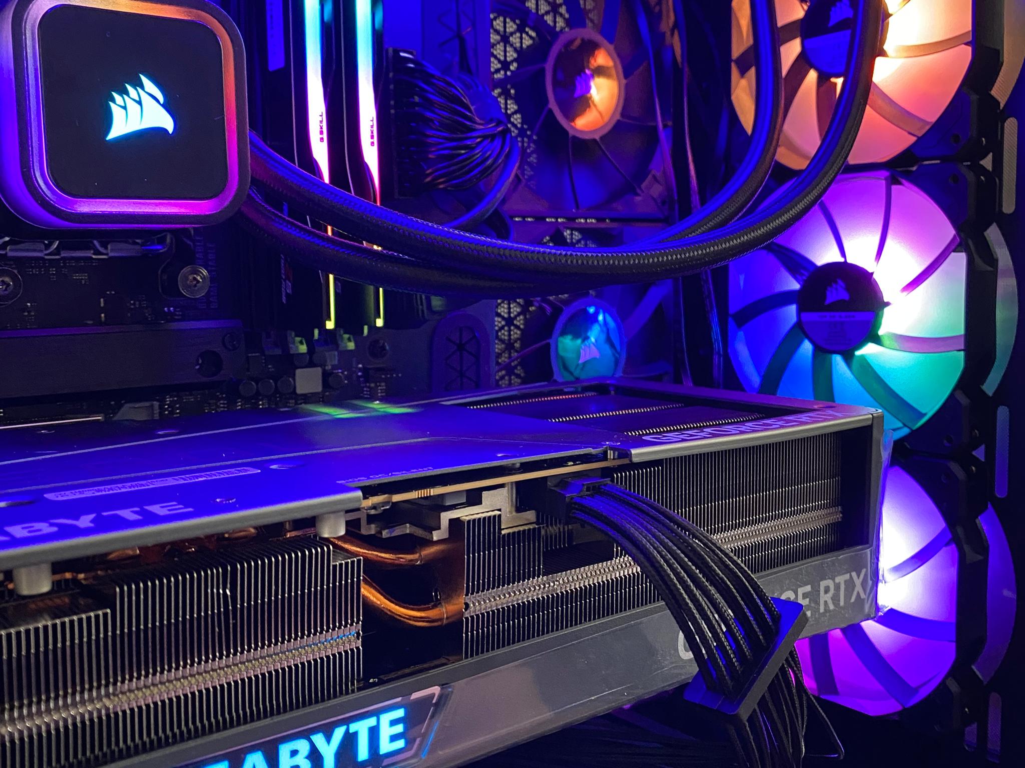 Black Opal III Ryzen 7 7700X RTX 4080 32GB DDR5 6000 CL 30 2TB NVME