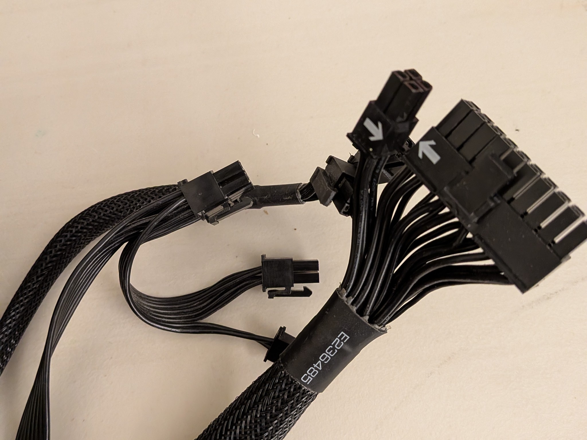 EVGA 600BQ Semi-modular 600W PSU 80+ Bronze Power Supply 24-pin, 8-pin CPU, 2 x 8-pin PCIE Only