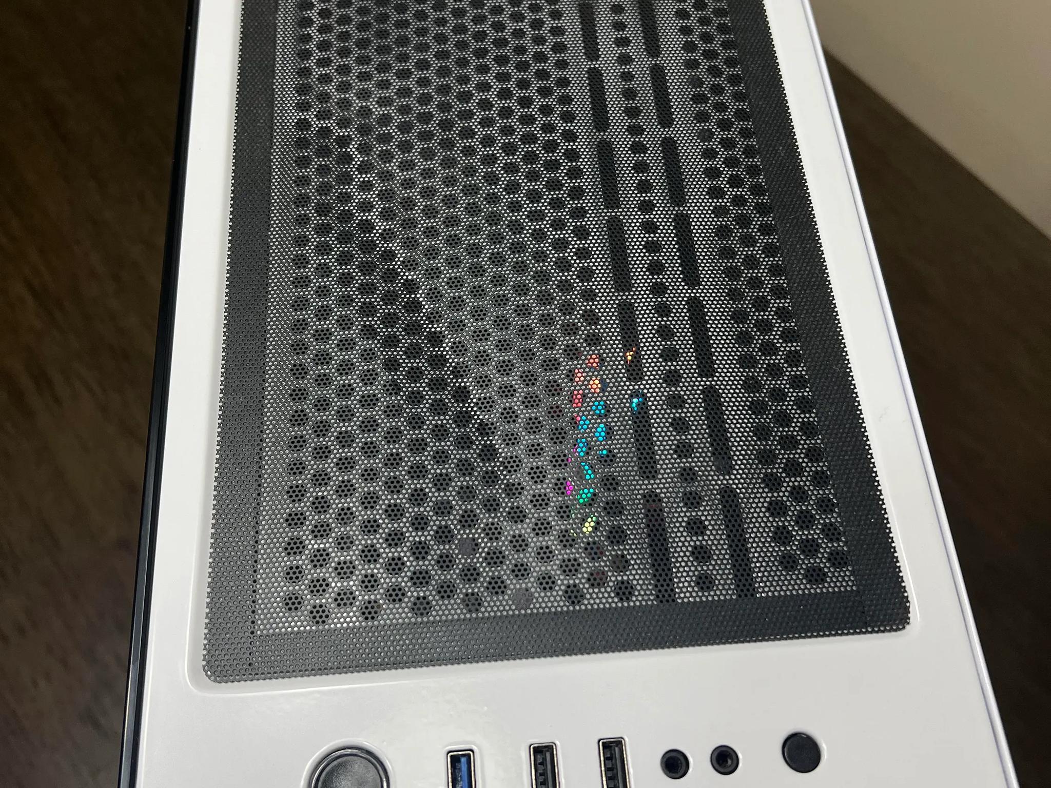 i9-11900K // RTX 3080 // 4TB // 32GB RAM