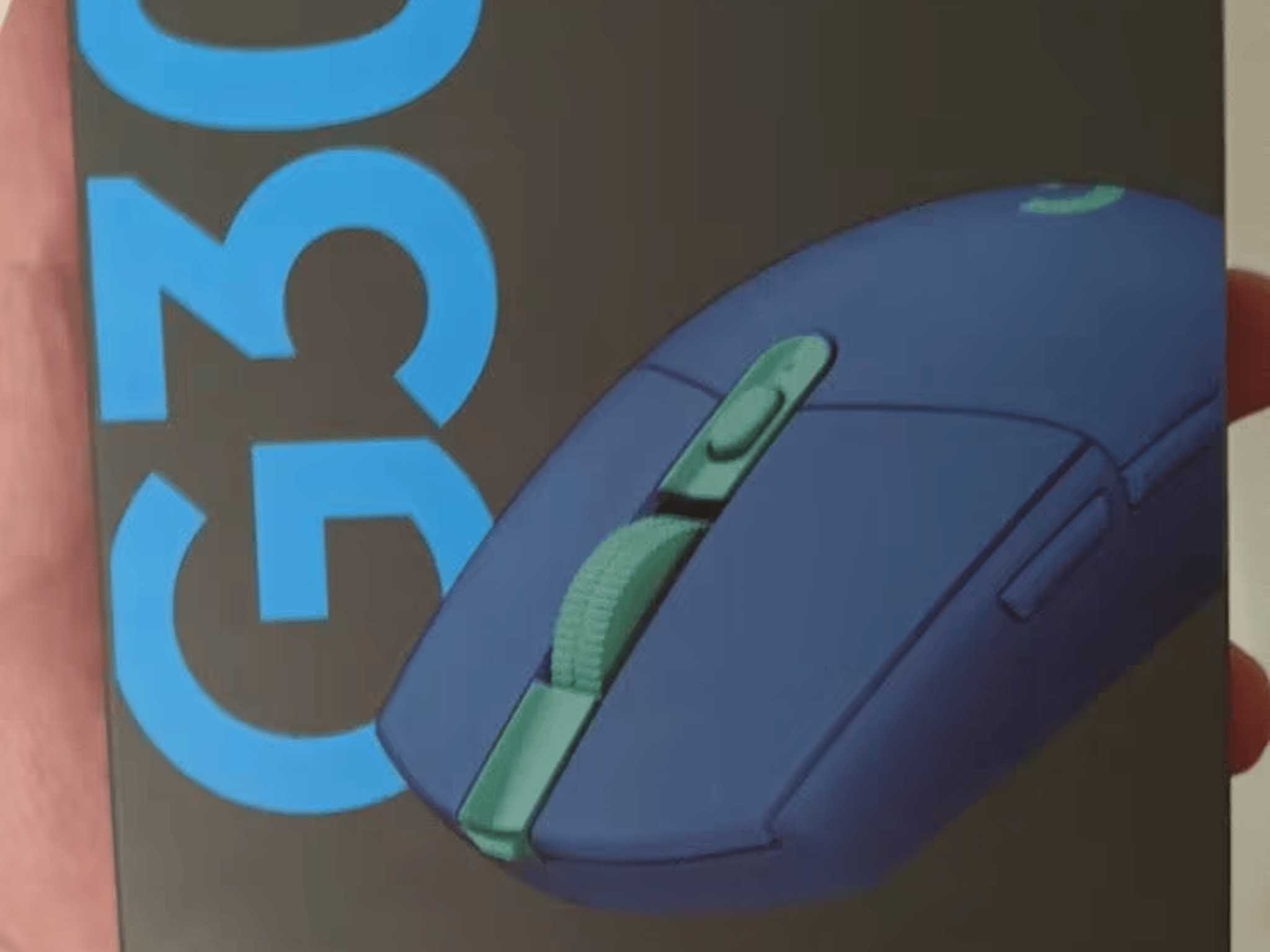 BNIB Logitech G305 Wireless Gaming Mouse, Blue