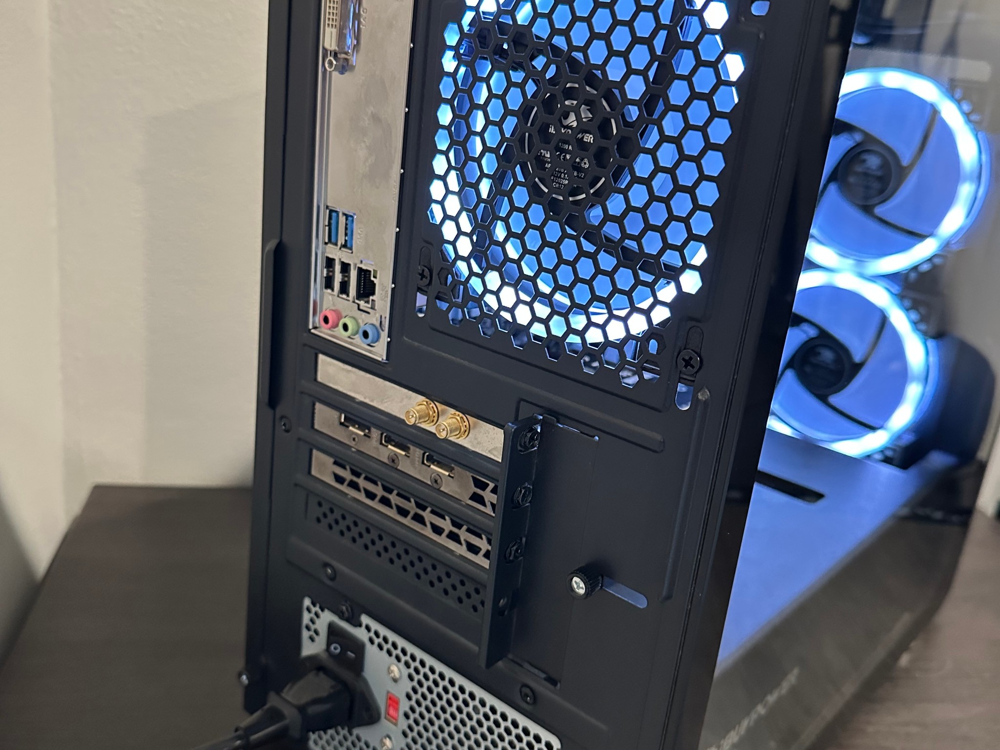 iBUYPOWER i3-9100F | GTX 1650 | 8GB RAM | Windows 11