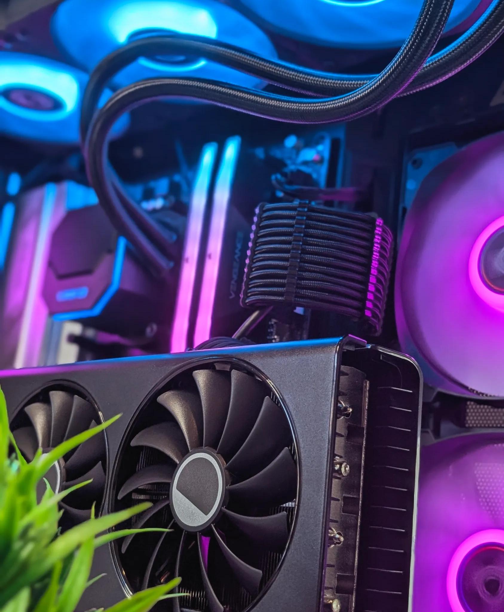 AMD BEAST | RX 7700XT | AMD RYZEN 9600X | 1TB NVME SSD | 32GB DDR5 6000MT/S | ARGB | WATER COOLED