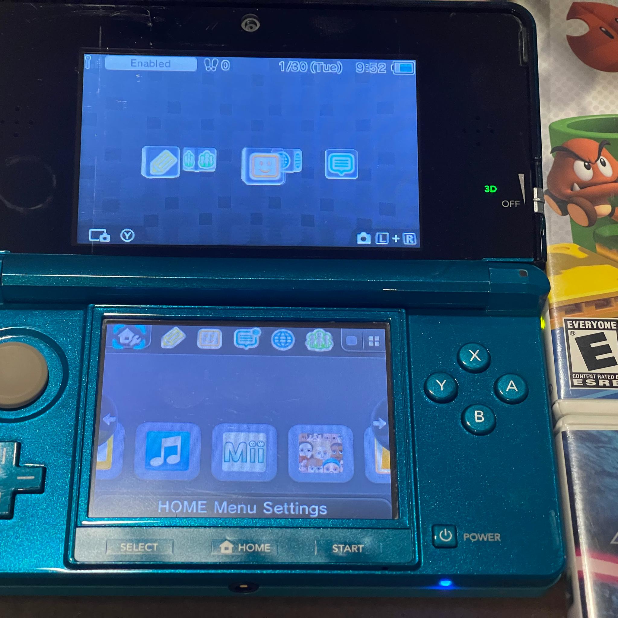 Used, Nintendo 3DS, Aqua Blue, + Games
