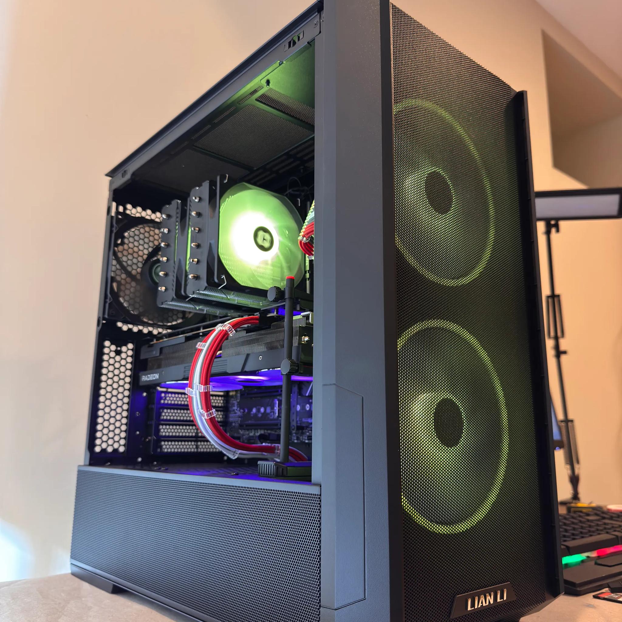 Top Of The Line AMD || RX 7900XTX 24 GB, i5-12600KF, 32 GB DDR4 RAM, 2 TB NVME SSD, WiFi, Windows 11