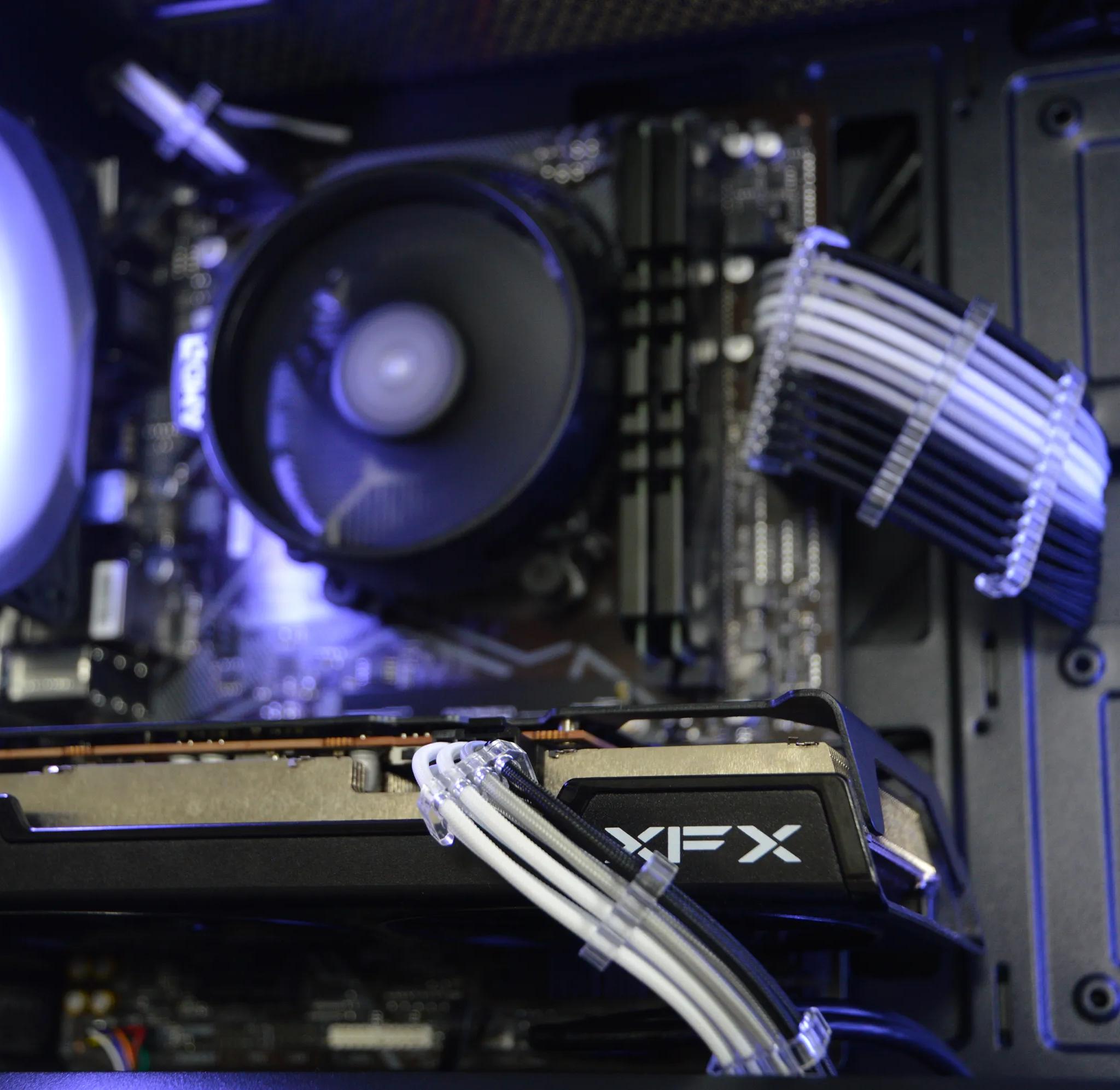 🟣🕷️| RX 6600 8GB | RYZEN 5 3600 | 16GB RAM | 1TB NVME SSD | Royal Widow |