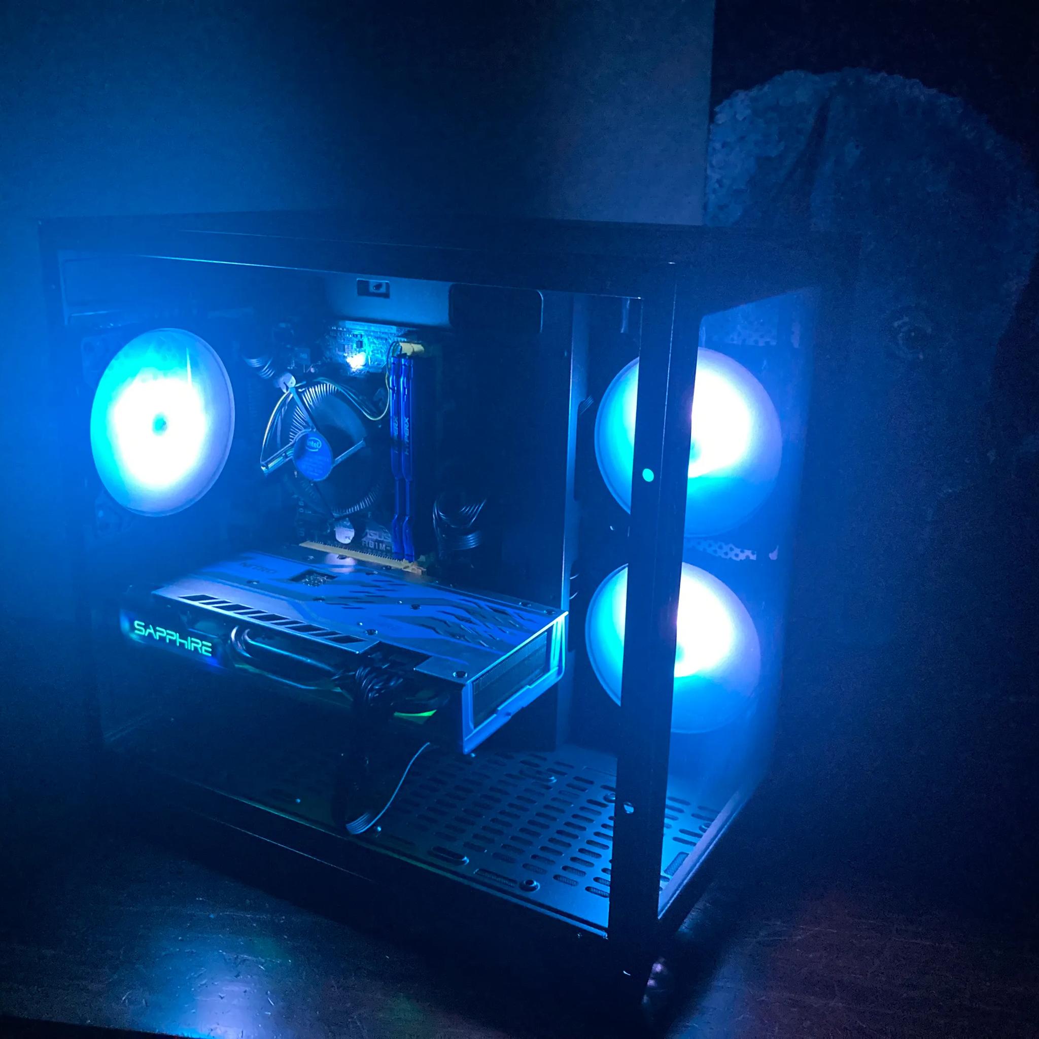 Gaming PC / RX 590 8gb /  i7 / 16gb RAM