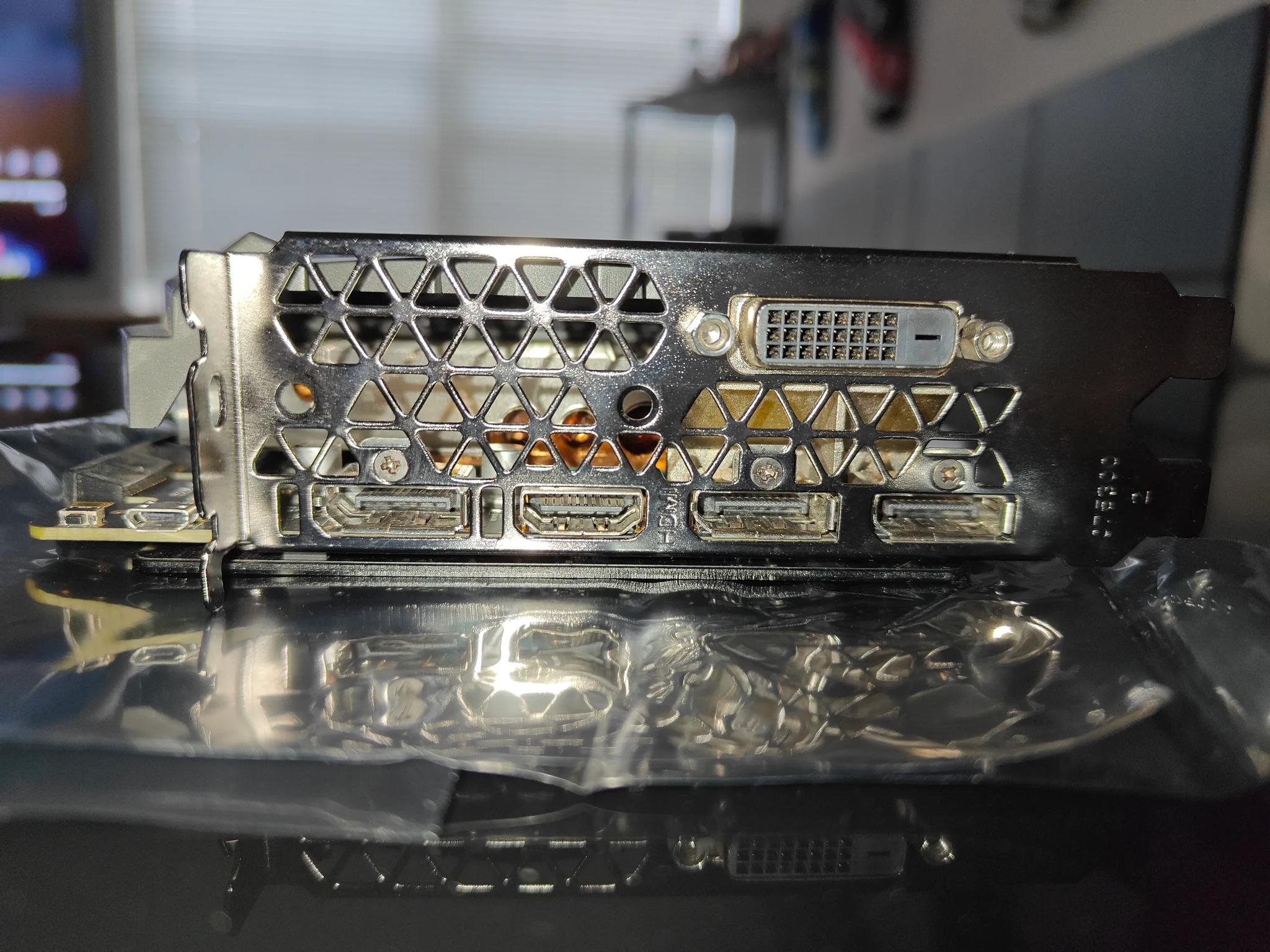 🔥🔥1080 Ti🔥🔥ZOTAC GeForce® GTX 1080 Ti AMP Edition