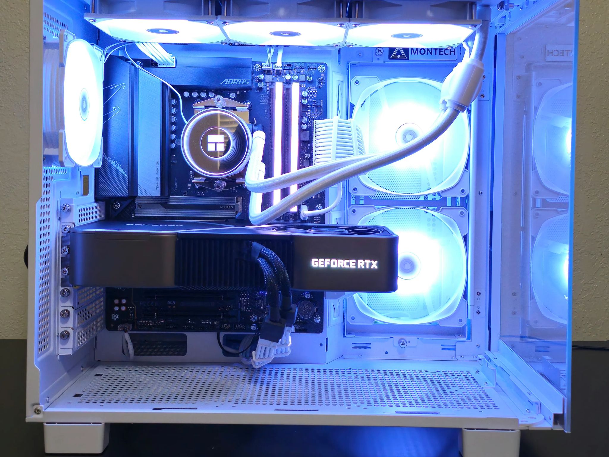 🗽PROJECT FREEDOM🗽 RTX 3090 | RYZEN 7700 | 32GB DDR5 | 1TB SSD | BNIB | 1440P/4K | GAMING PC $1709