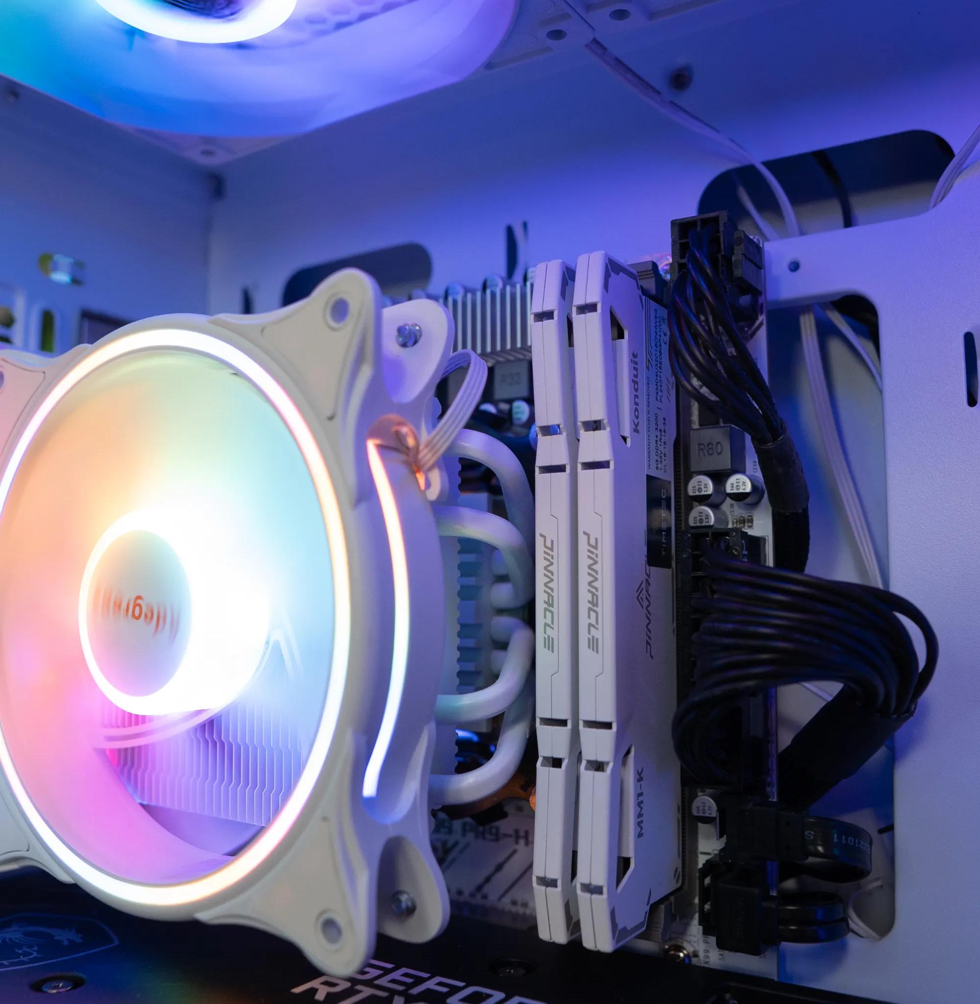 🌨🍬 | NVIDIA RTX 3060 12GB | INTEL XEON E5-2697 V3 | 32GB DDR4 RAM | 1.25TB | Arctic Candy