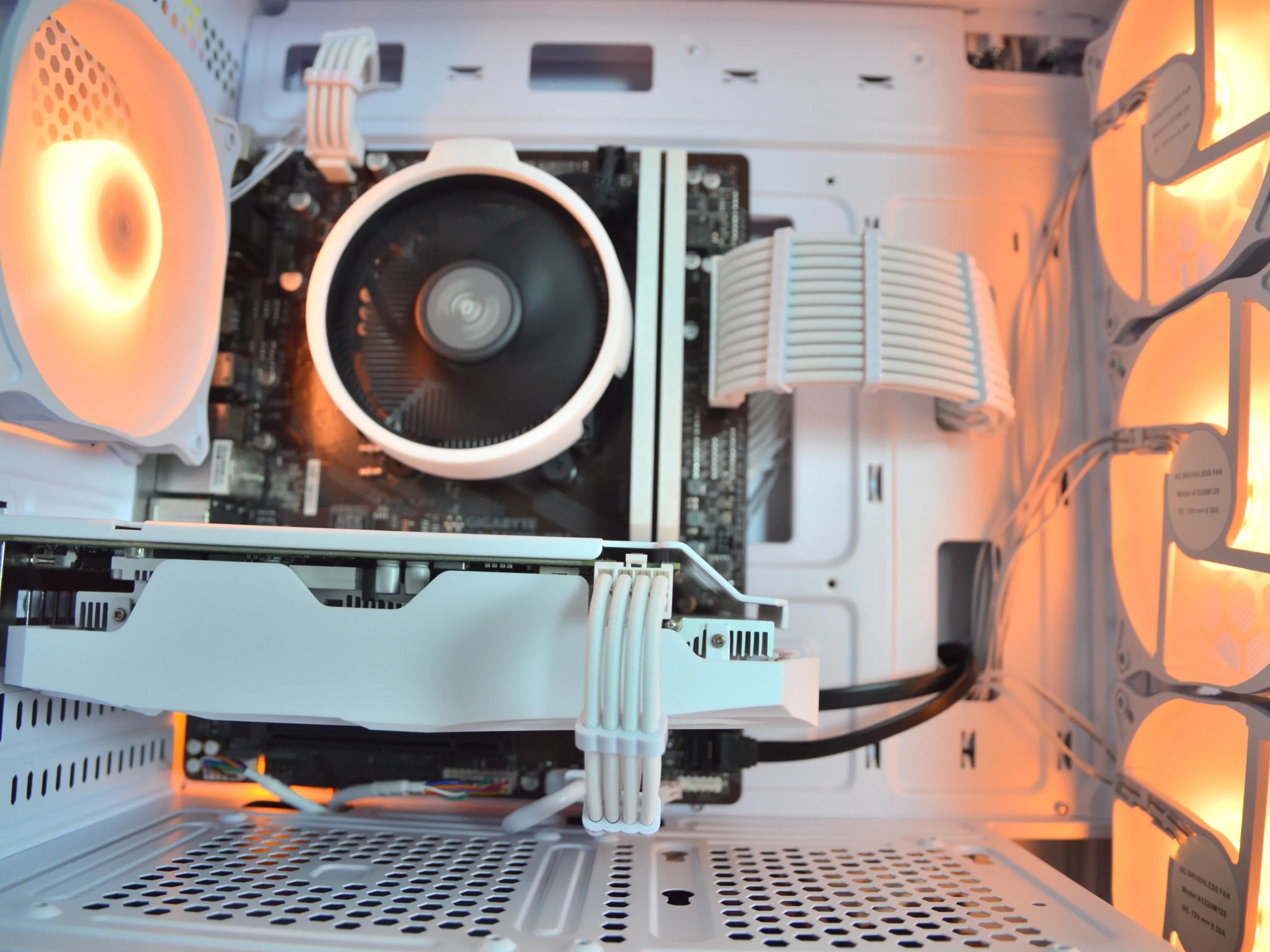 ❄️🎃 145+ FPS FORTNITE VALUE PC | RX 5500XT 4GB | RYZEN 5 1600 | 16GB DDR4 RAM | 512GB NVME SSD |