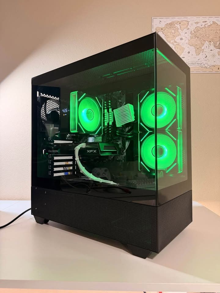 Black Gaming PC | RX 6600 | 1TB storage | 16gb ddr4 | AMD Ryzen 5 3600