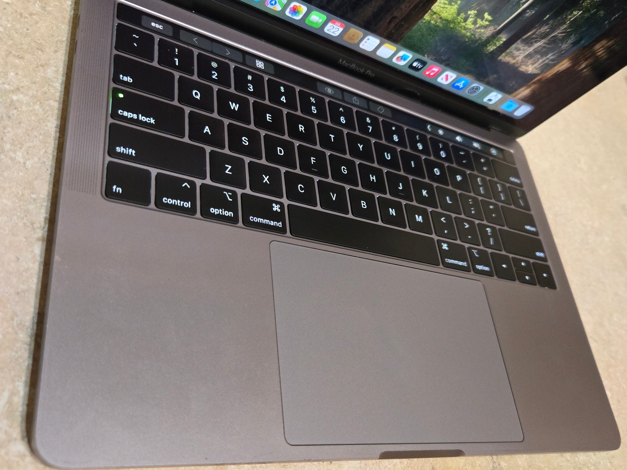 Apple Macbook Pro 13 Inch Laptop - 2019 - intel i5 - 128GB SSD - Model A2159