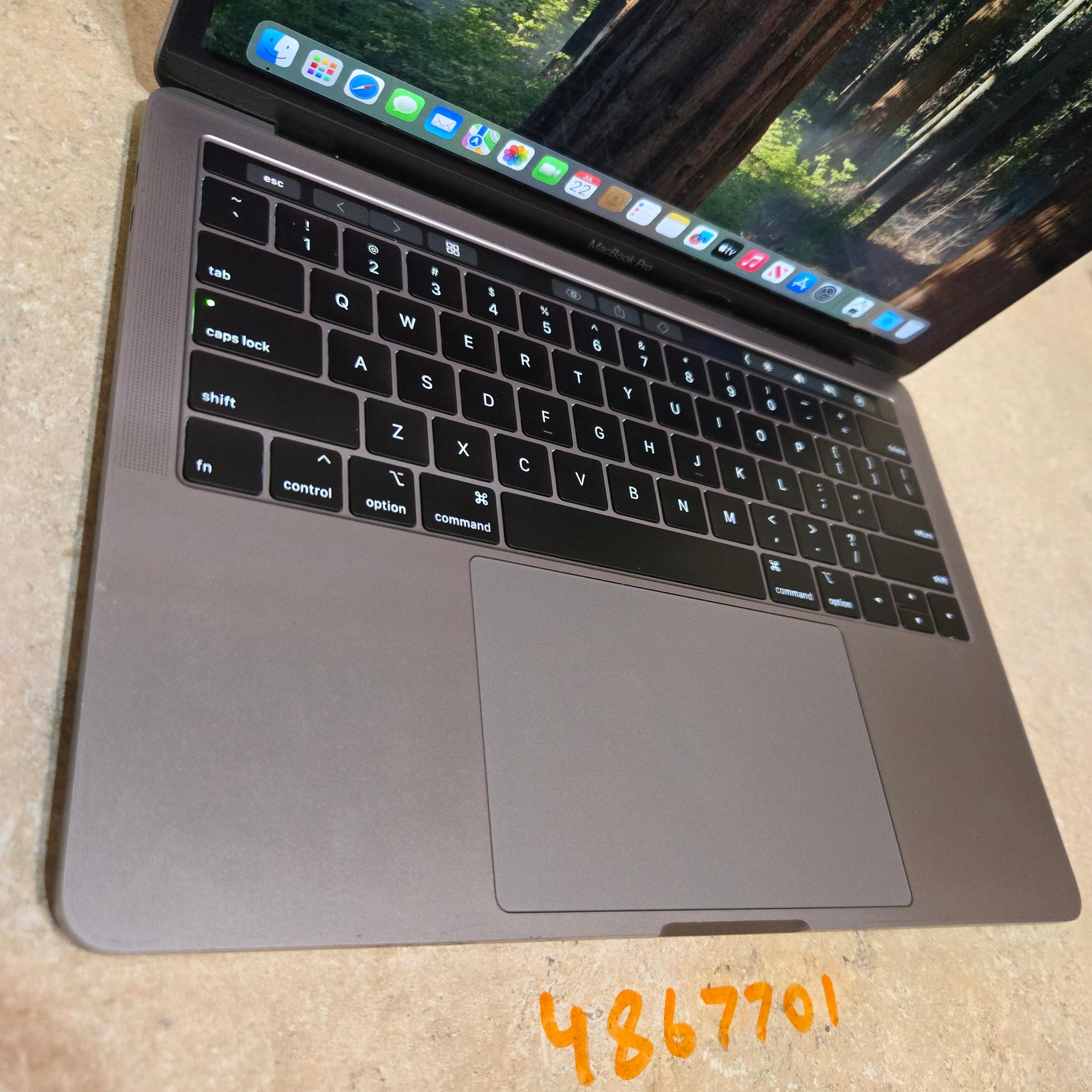 Apple Macbook Pro 13 Inch Laptop - 2019 - intel i5 - 128GB SSD - Model A2159