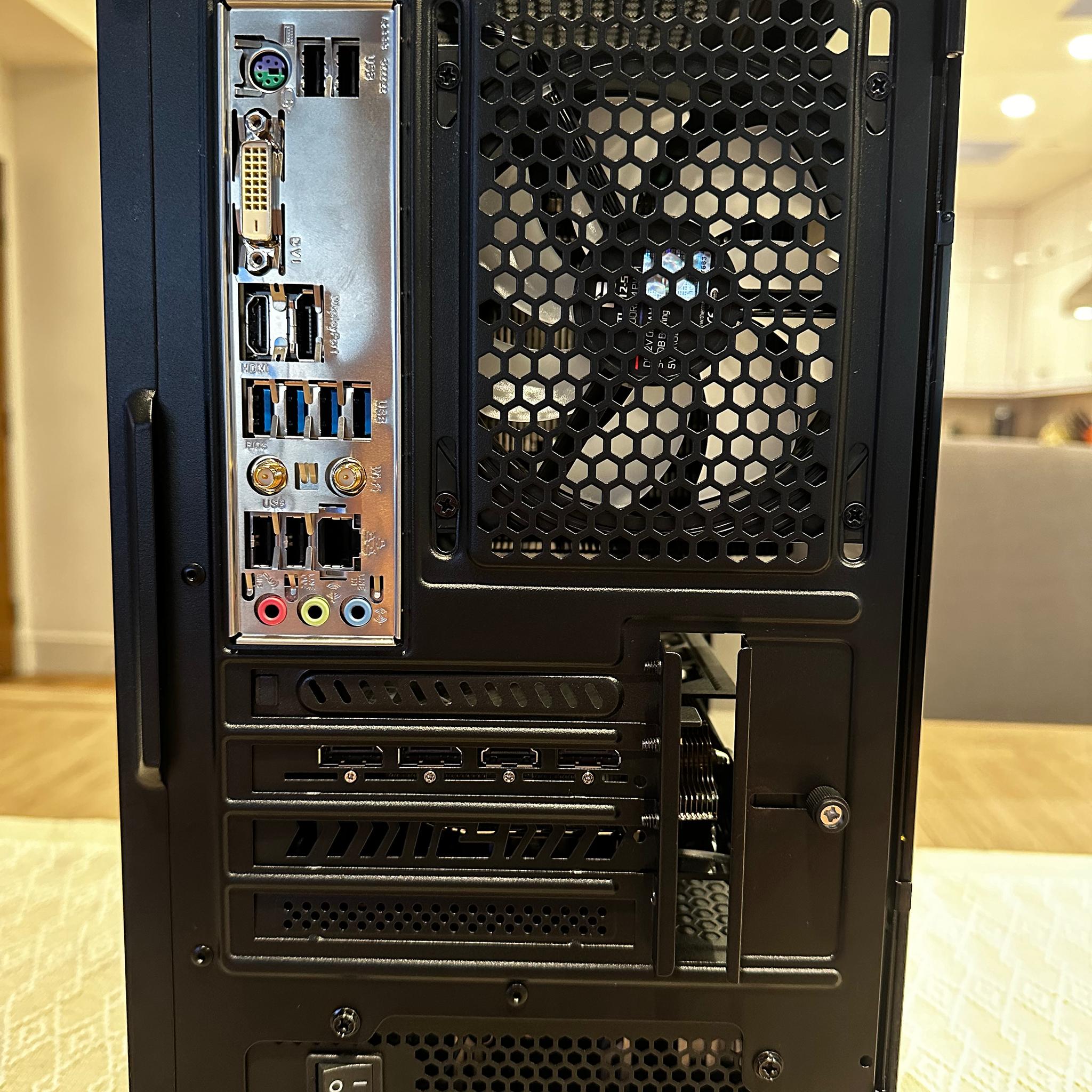 |🔥Gladius🔥| | RX 6650XT & Ryzen 5600 |