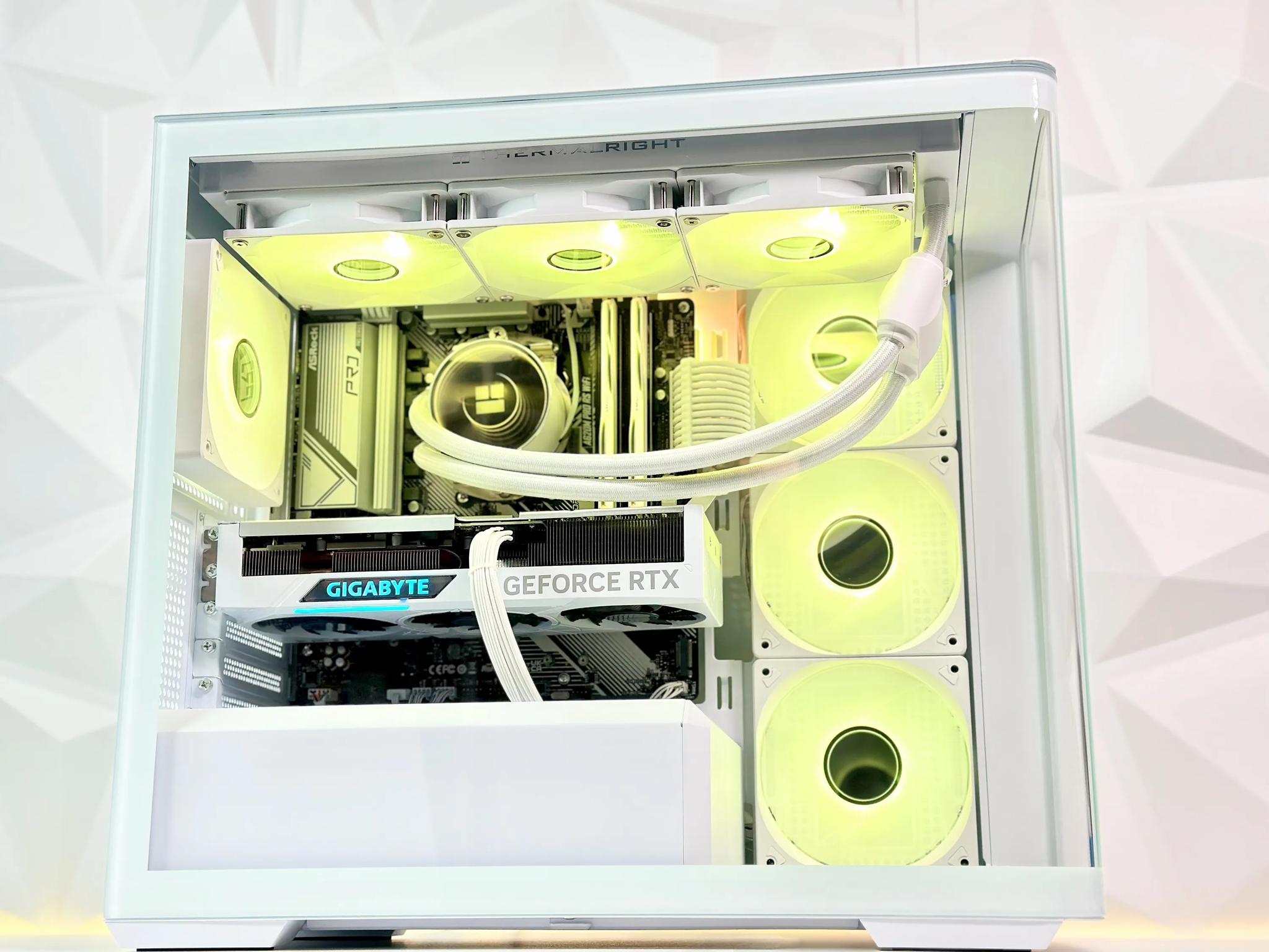 🧊🥶🧔‍♂️Iceman❄️Liquid Cooled Gaming PC❄️Nvidia RTX 4070 Super 12GB❄️AMD Ryzen 5 7500F❄️32GB DDR5