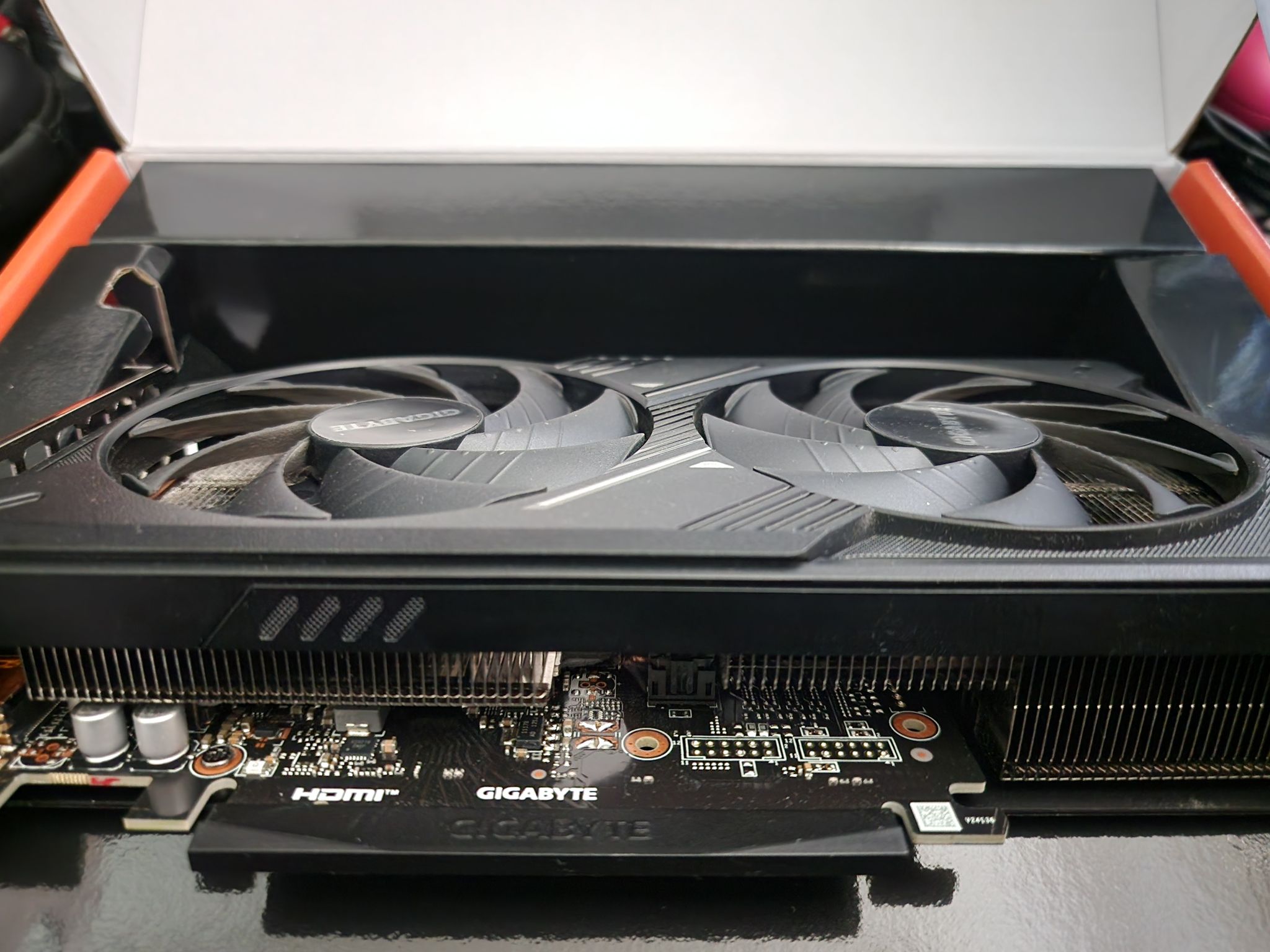 GIGABYTE GeForce RTX 5060 Ti WINDFORCE MAX OC 16GB