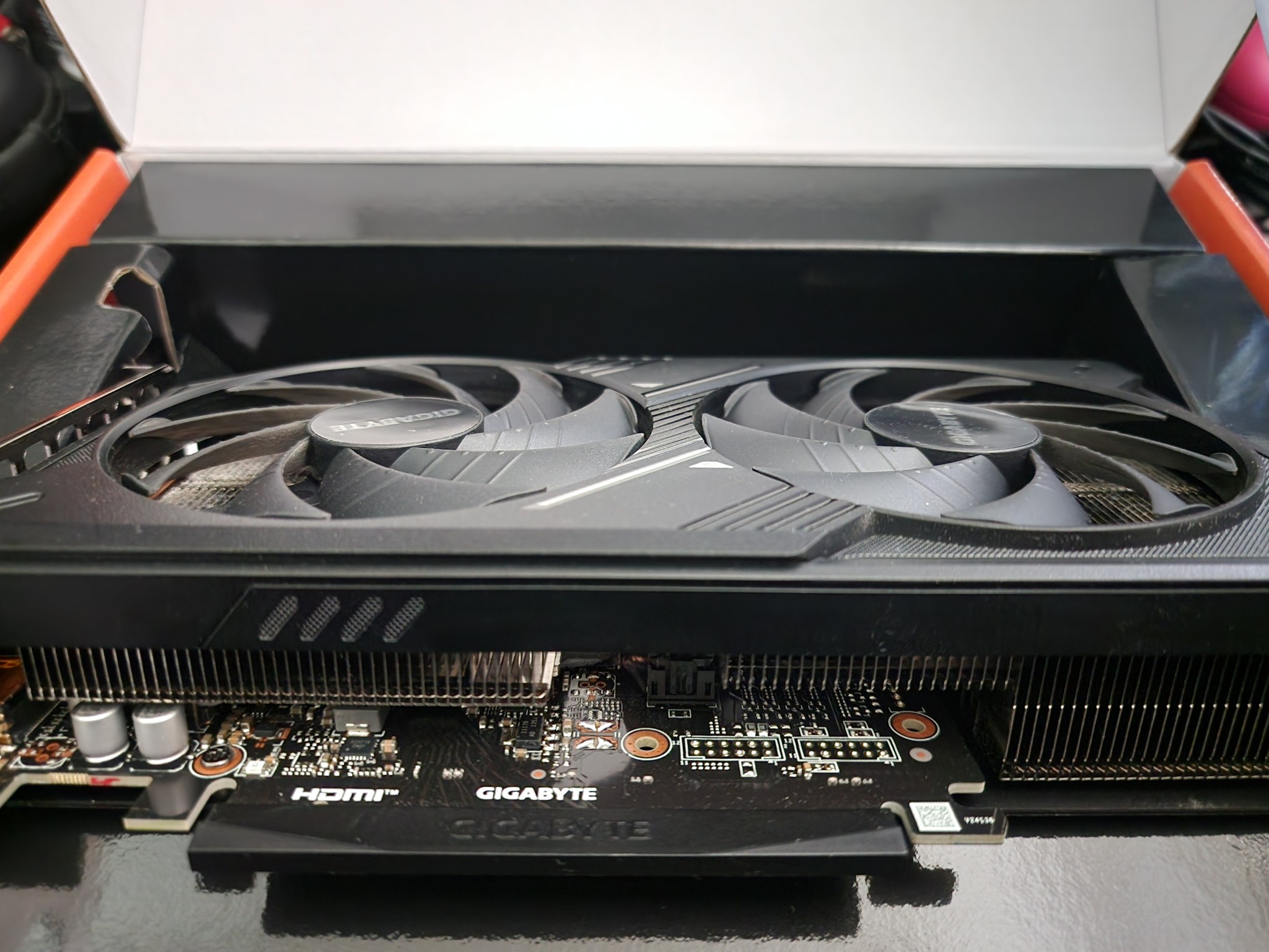 GIGABYTE GeForce RTX 5060 Ti WINDFORCE MAX OC 16GB