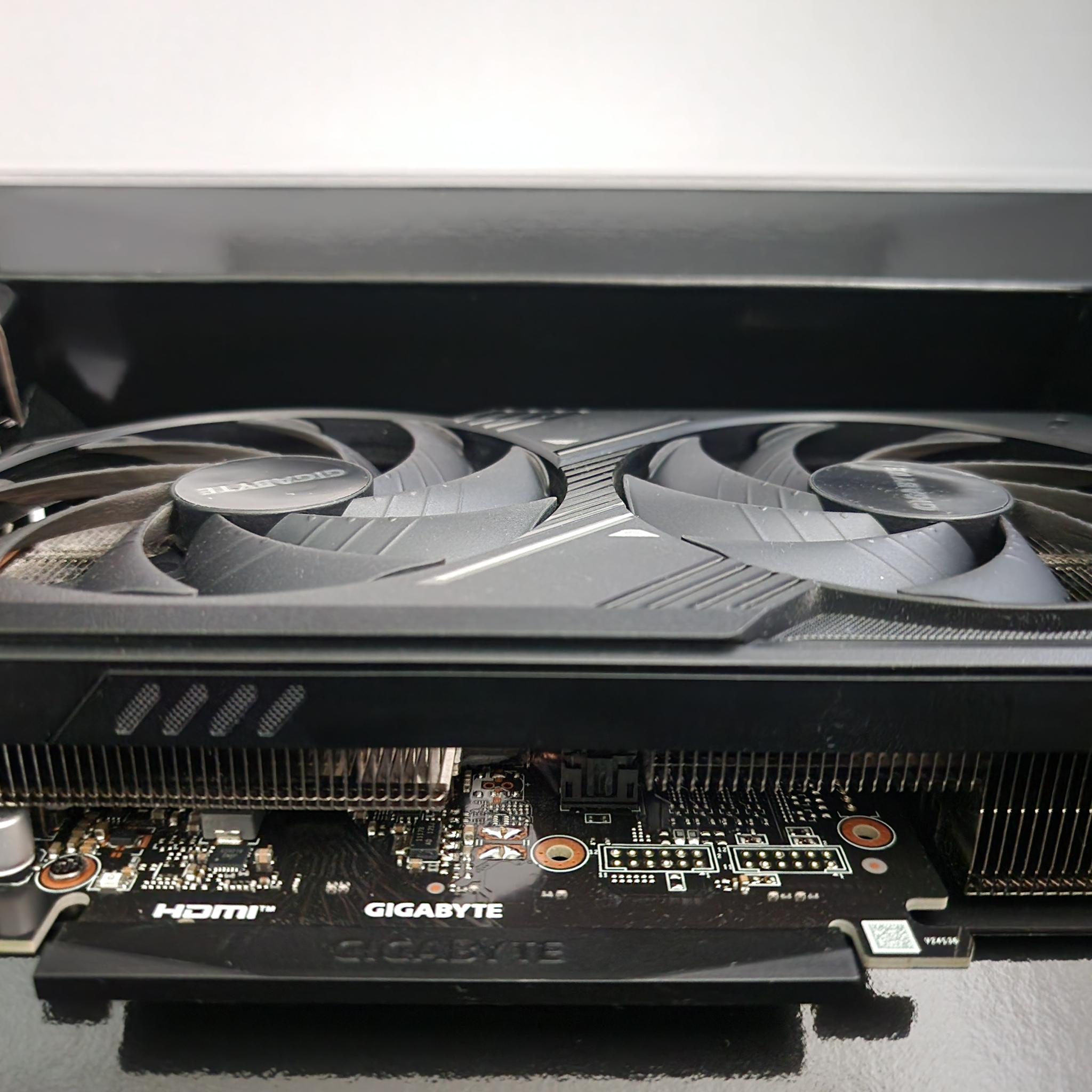 GIGABYTE GeForce RTX 5060 Ti WINDFORCE MAX OC 16GB