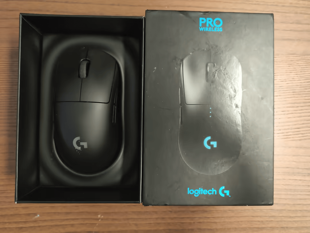 Logitech Pro Wireless Gaming Mouse (Black)